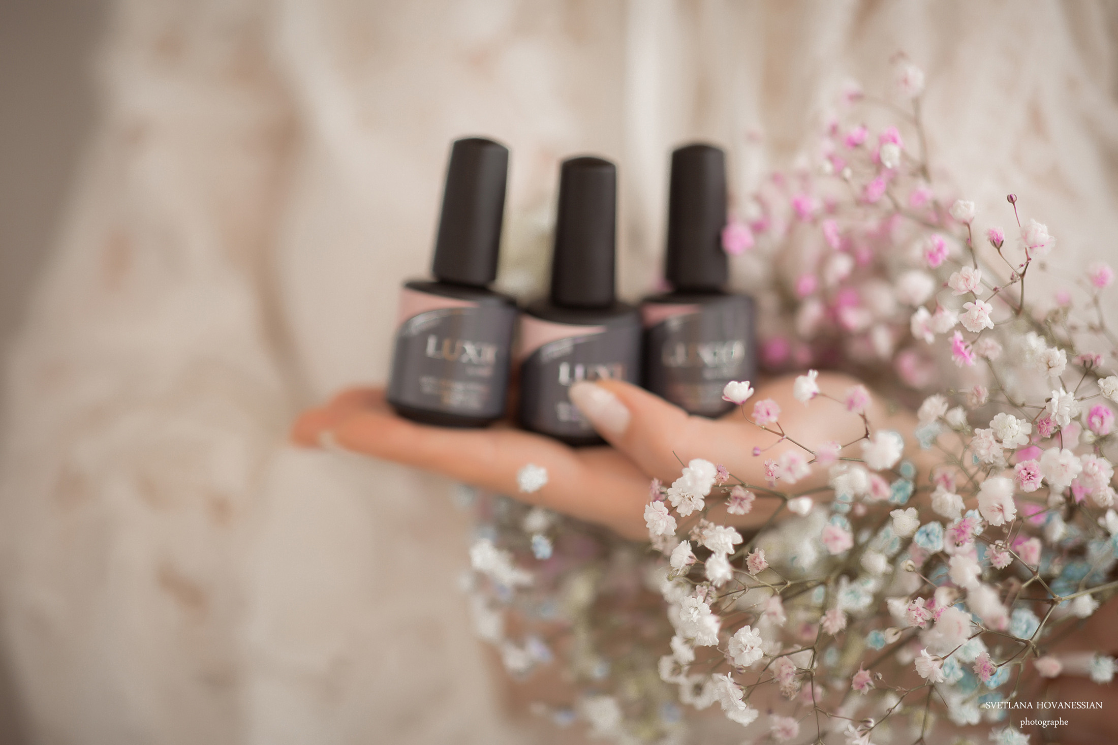 Karina. Photographe professionelle spécialisée dans la photographie de grosses