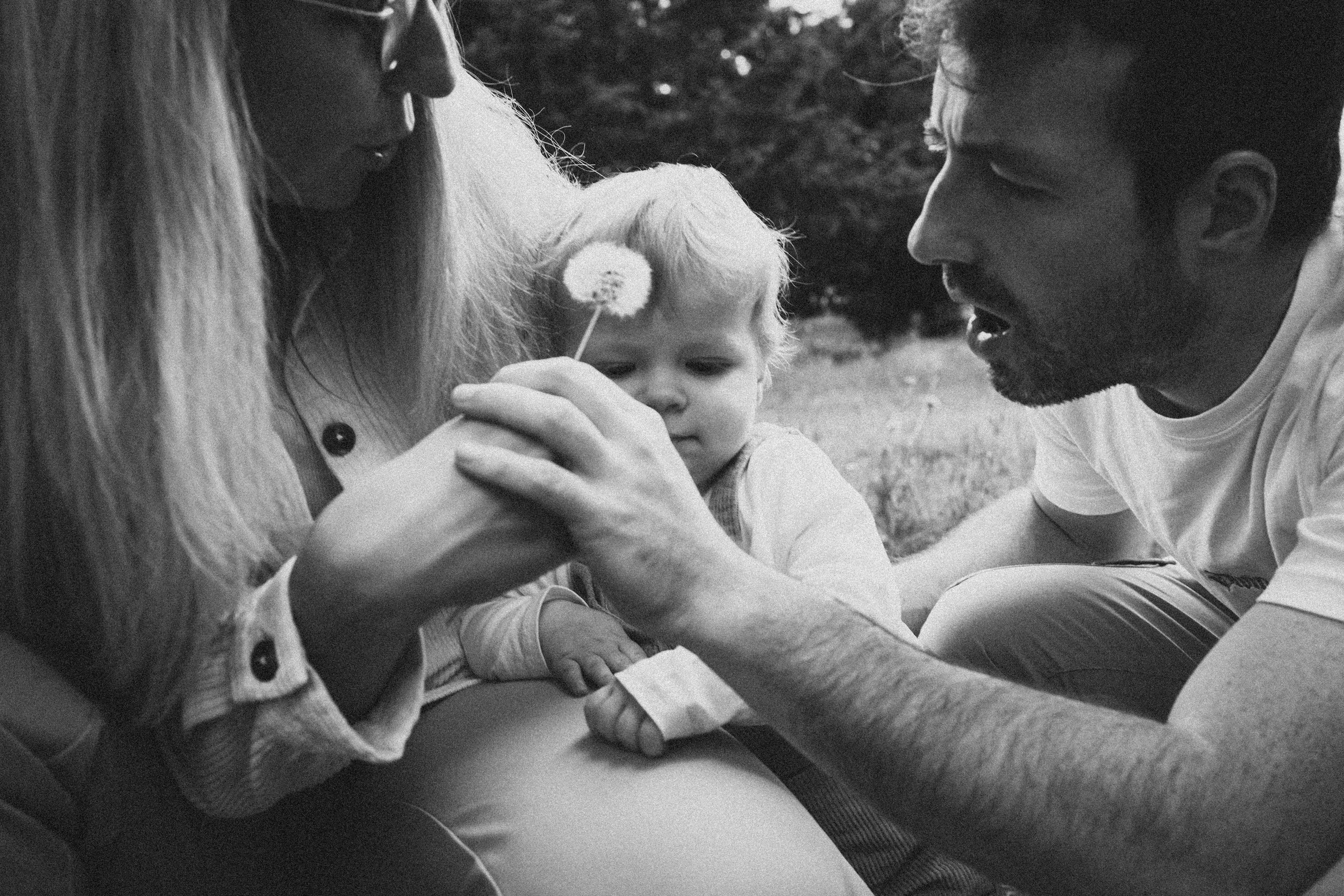 Bébés | 5 – 24 mois. Je suis Olga, votre photographe de famille à Metz et dans toute la France