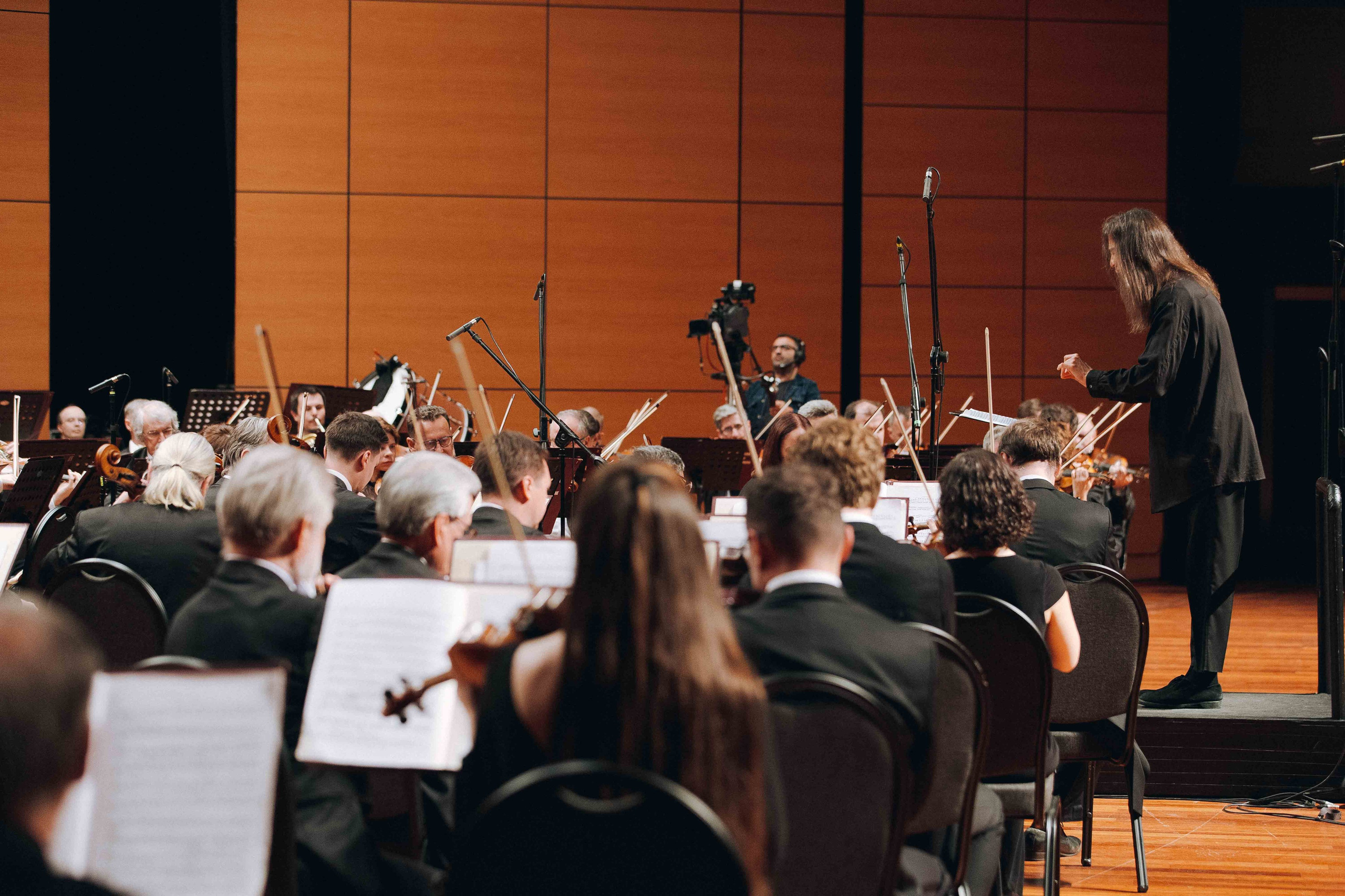 The Tchaikovsky Academic Grand Symphony Orchestra in Istanbul. Wedding&Event photographer Ismail Rzayev in Baku