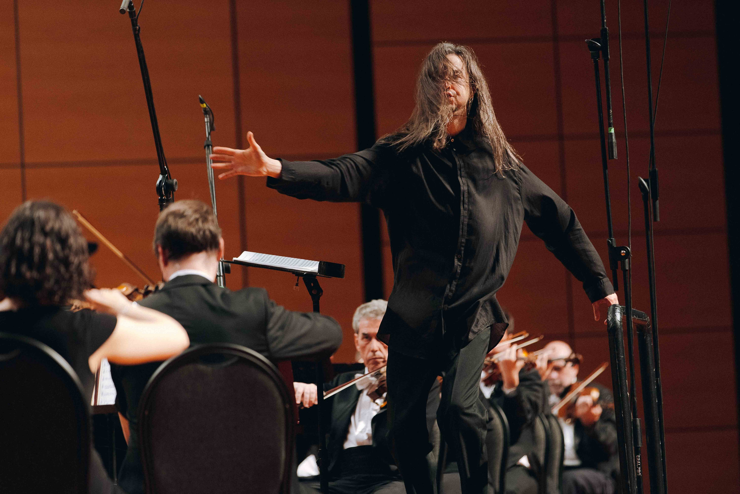 The Tchaikovsky Academic Grand Symphony Orchestra in Istanbul. Wedding&Event photographer Ismail Rzayev in Baku
