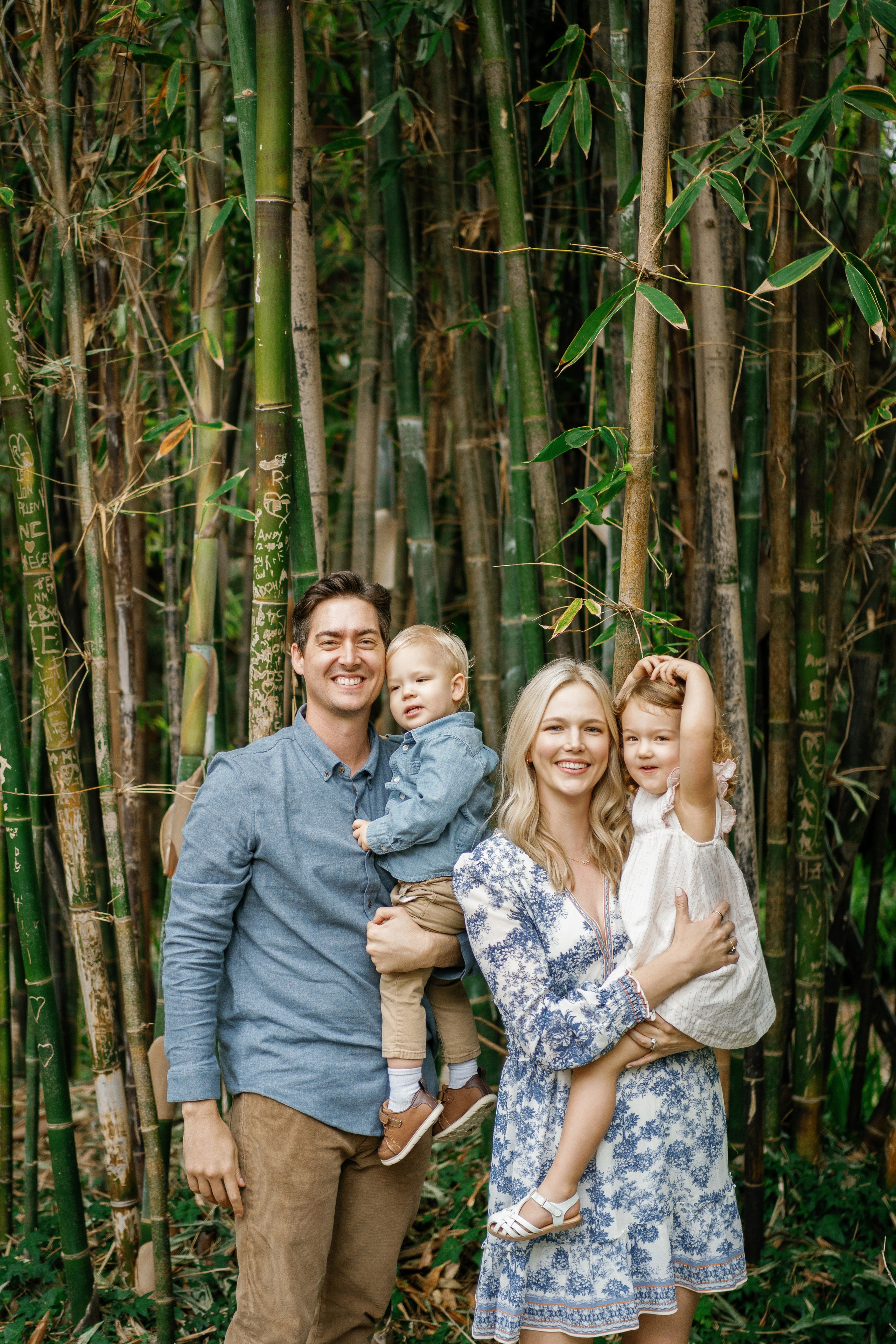 Fullerton Arboretum, California Family Photoshoot. Wedding Photography & Videography Team in California, Los Angeles, San Francisco, San Diego and Travel