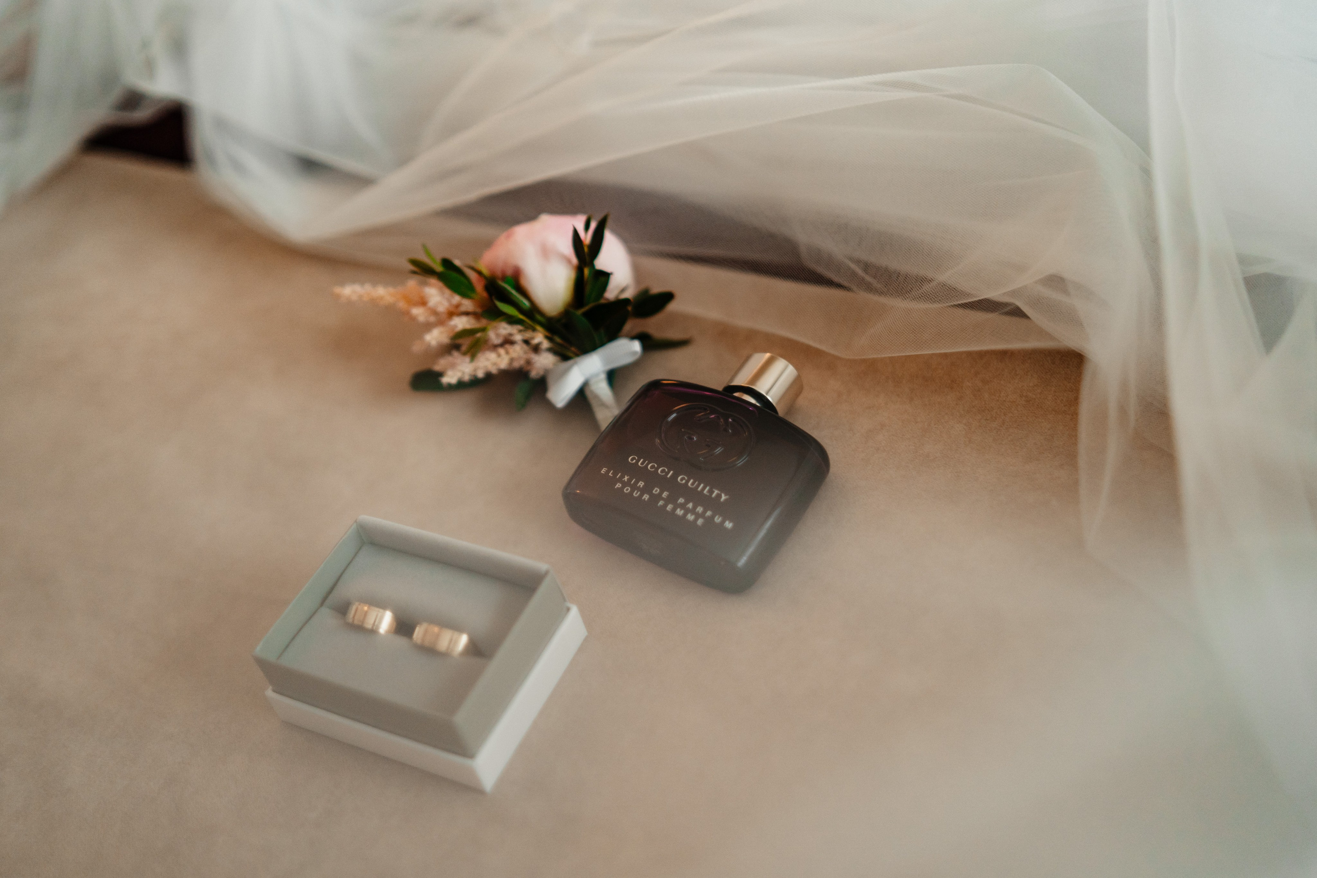 Alexandra + Andrei / Iasi. Foto-Video Nunta Iasi, Suceava, Bucuresti / Disponibilitate 2025 — 2026 — 2027