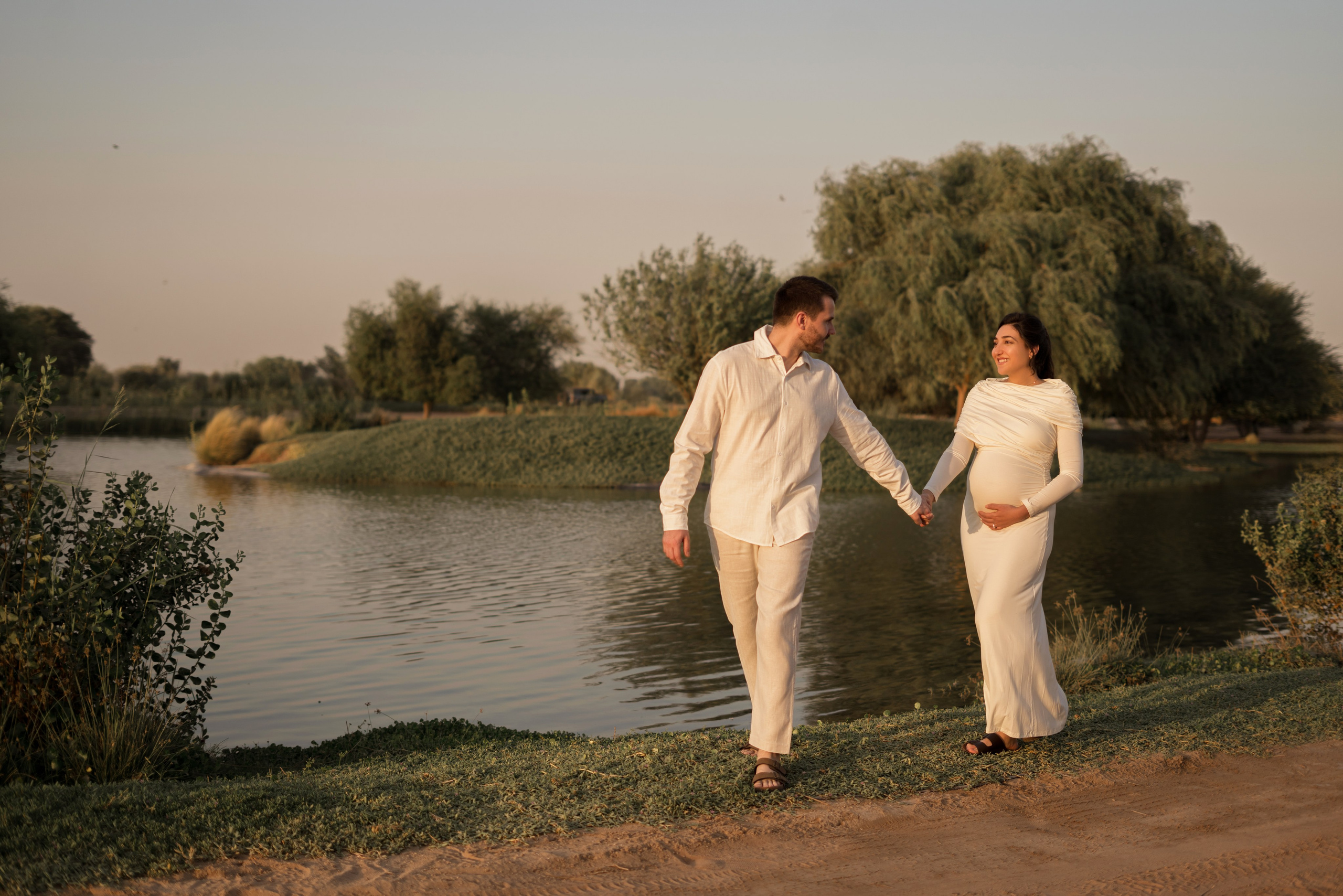 Reflections of love. Angela Iakovleva — Family Photographer in Dubai