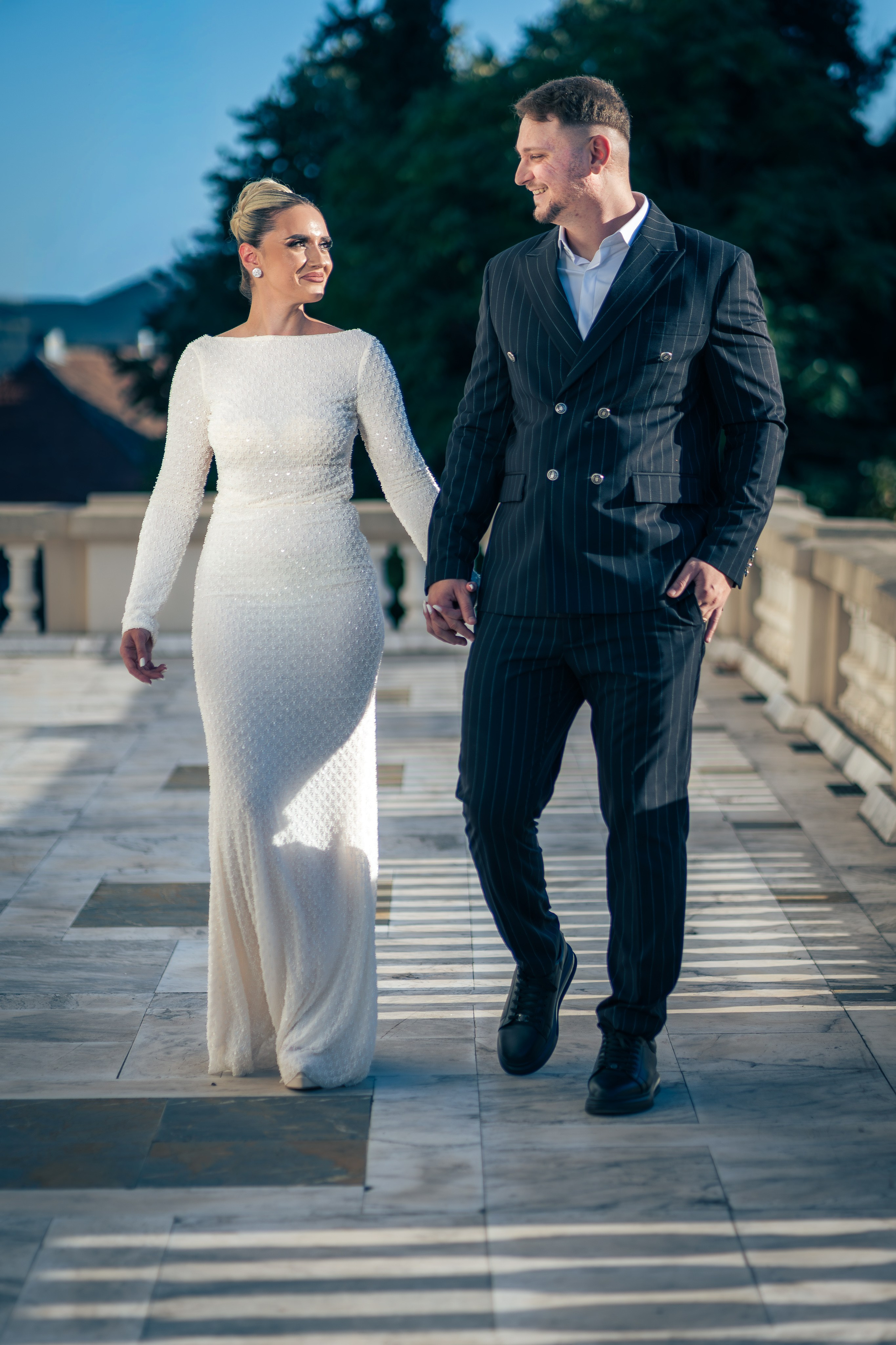 Cununia civilă a lui Tudor și Mădălina – eleganță, emoție și lumină. Event, portrait, and lifestyle photographer