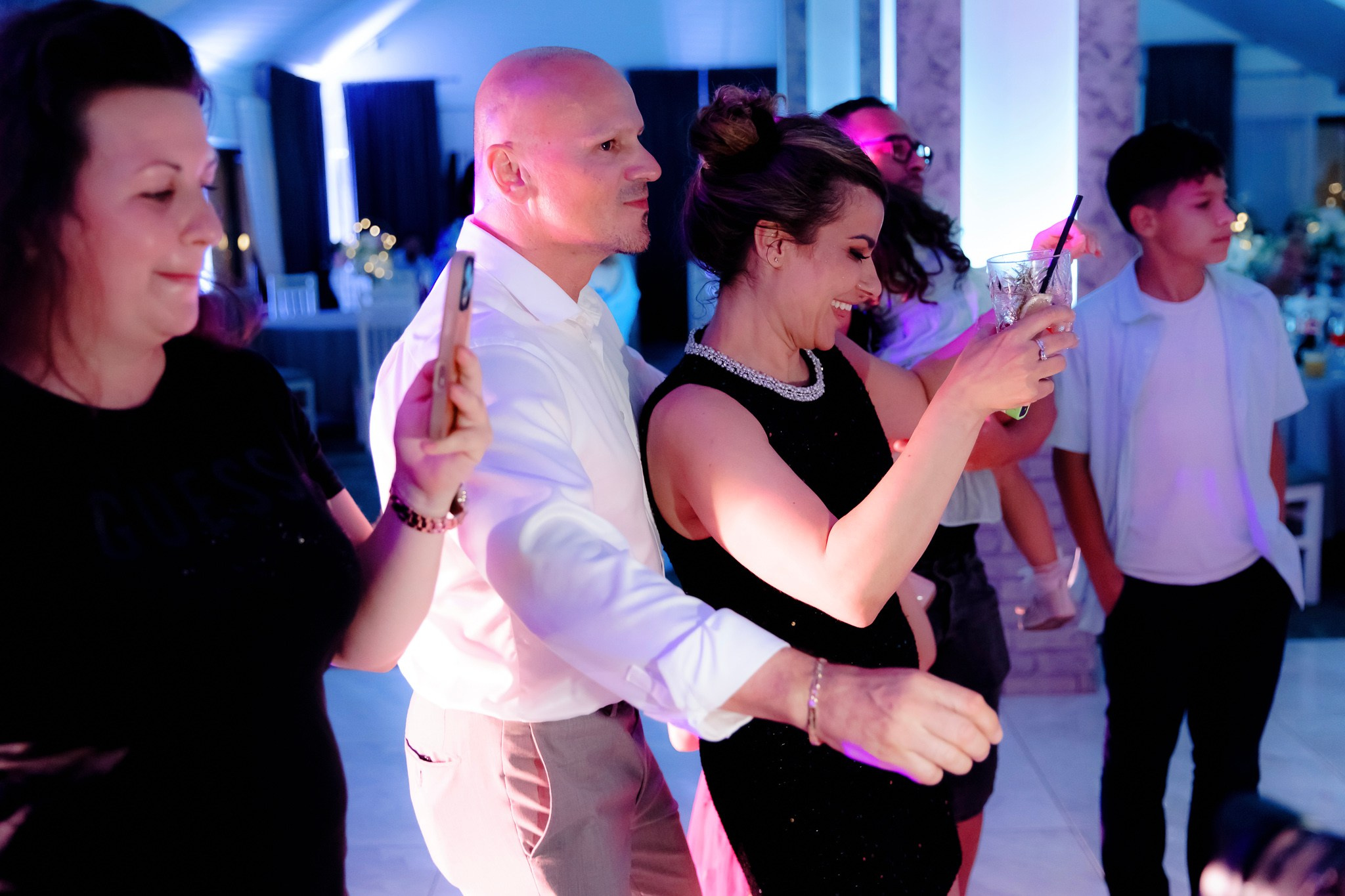 Ioana & Ionuț | Nuntă de poveste la Păstrăvăria Poiana din Mălini județul Suceava. Servicii foto-video profesionale, pentru momente de neuitat