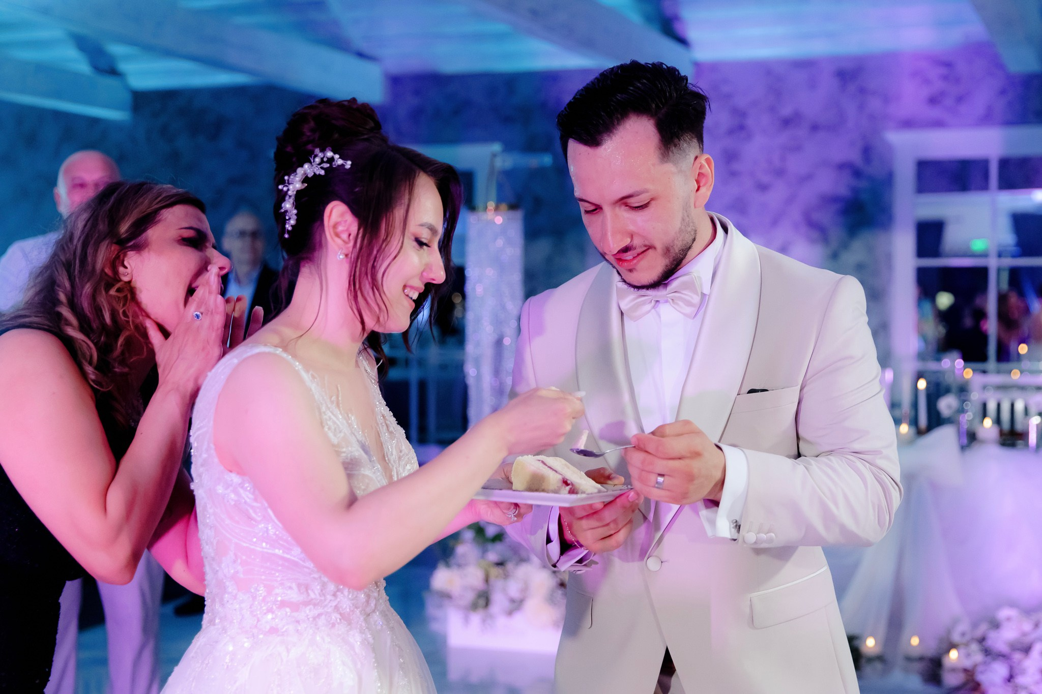 Ioana & Ionuț | Nuntă de poveste la Păstrăvăria Poiana din Mălini județul Suceava. Servicii foto-video profesionale, pentru momente de neuitat