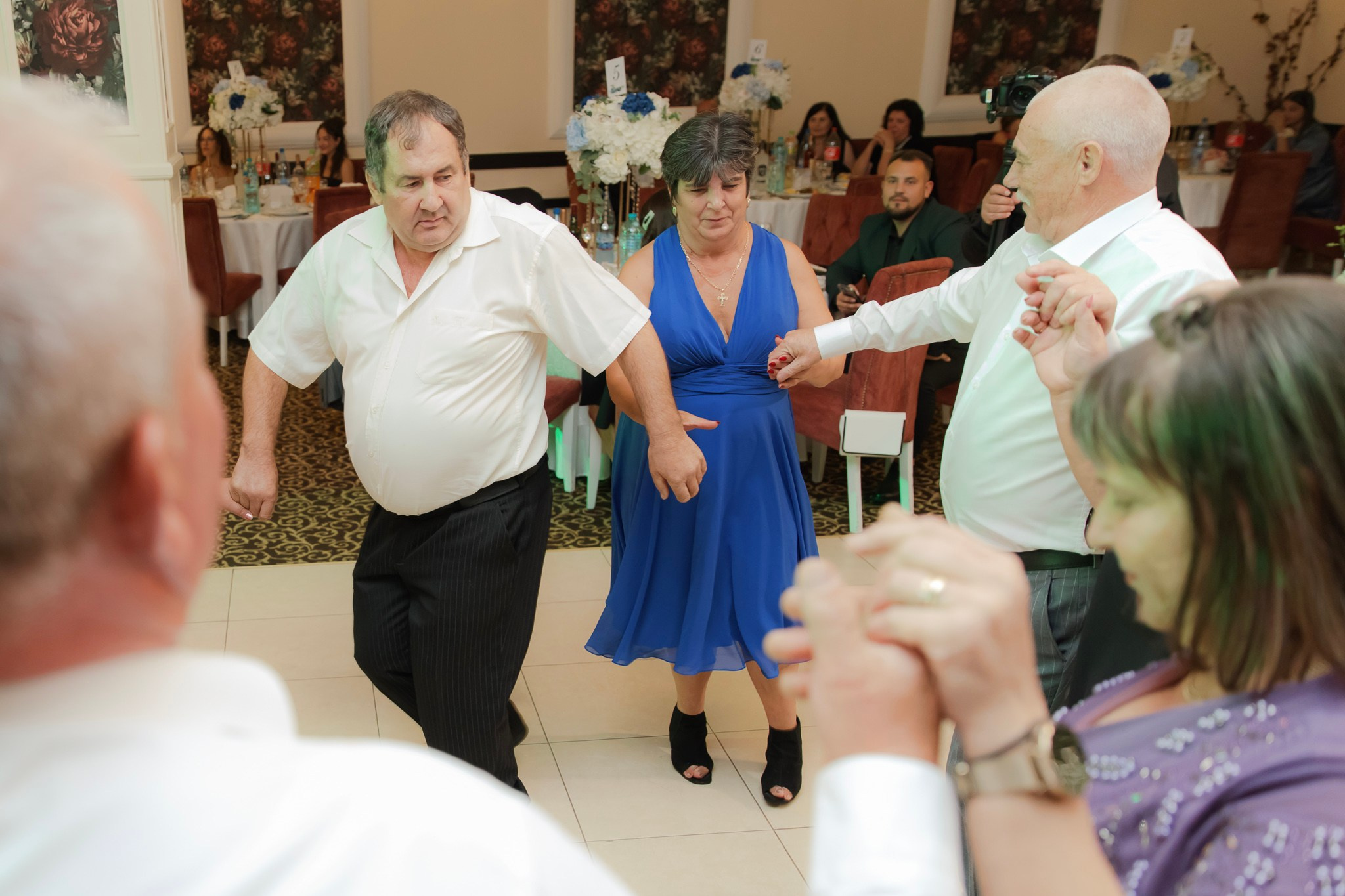 Mihai & Oana. Servicii foto-video profesionale, pentru momente de neuitat