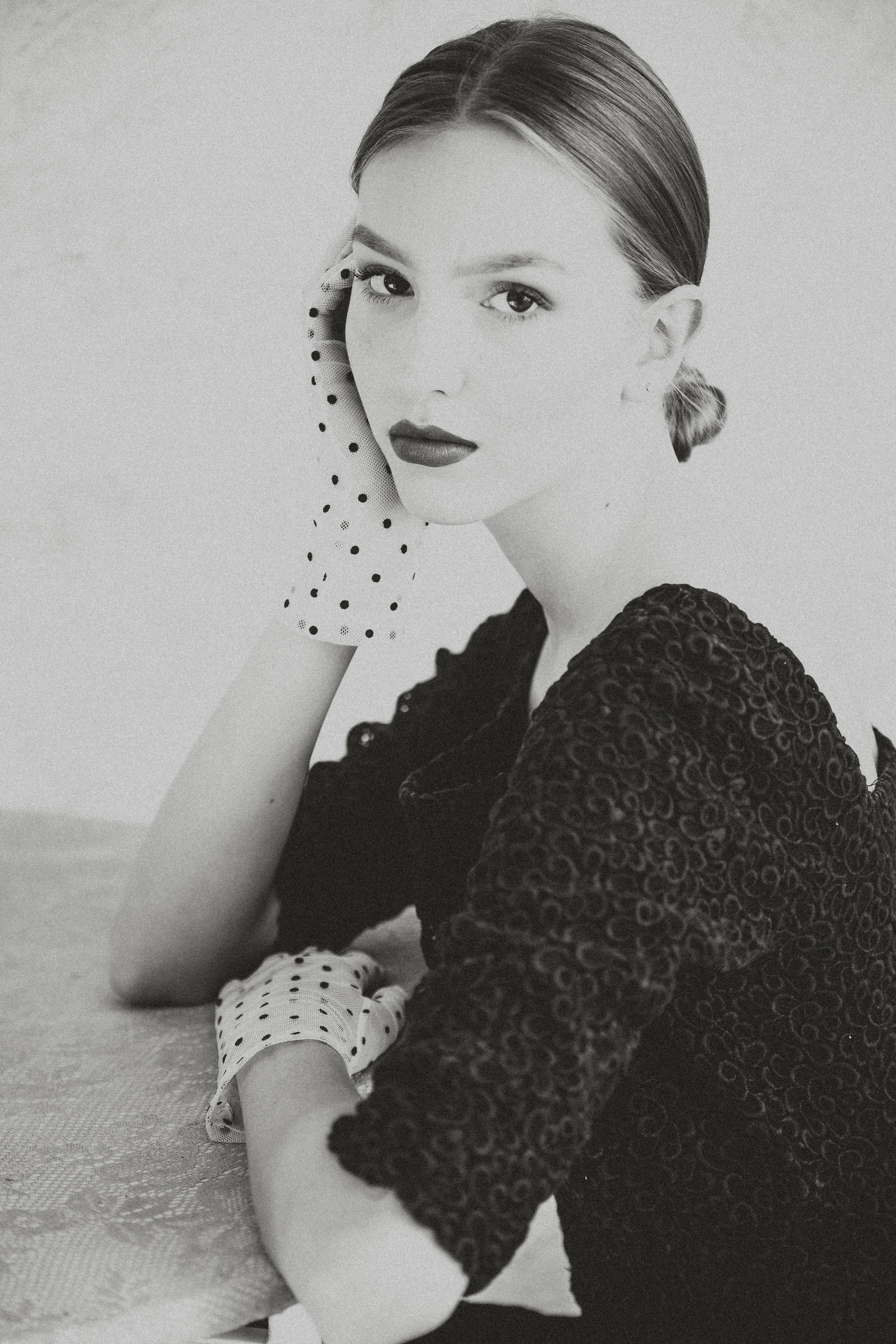 Portraits BW. Sandra Garanca Portrait and event photographer