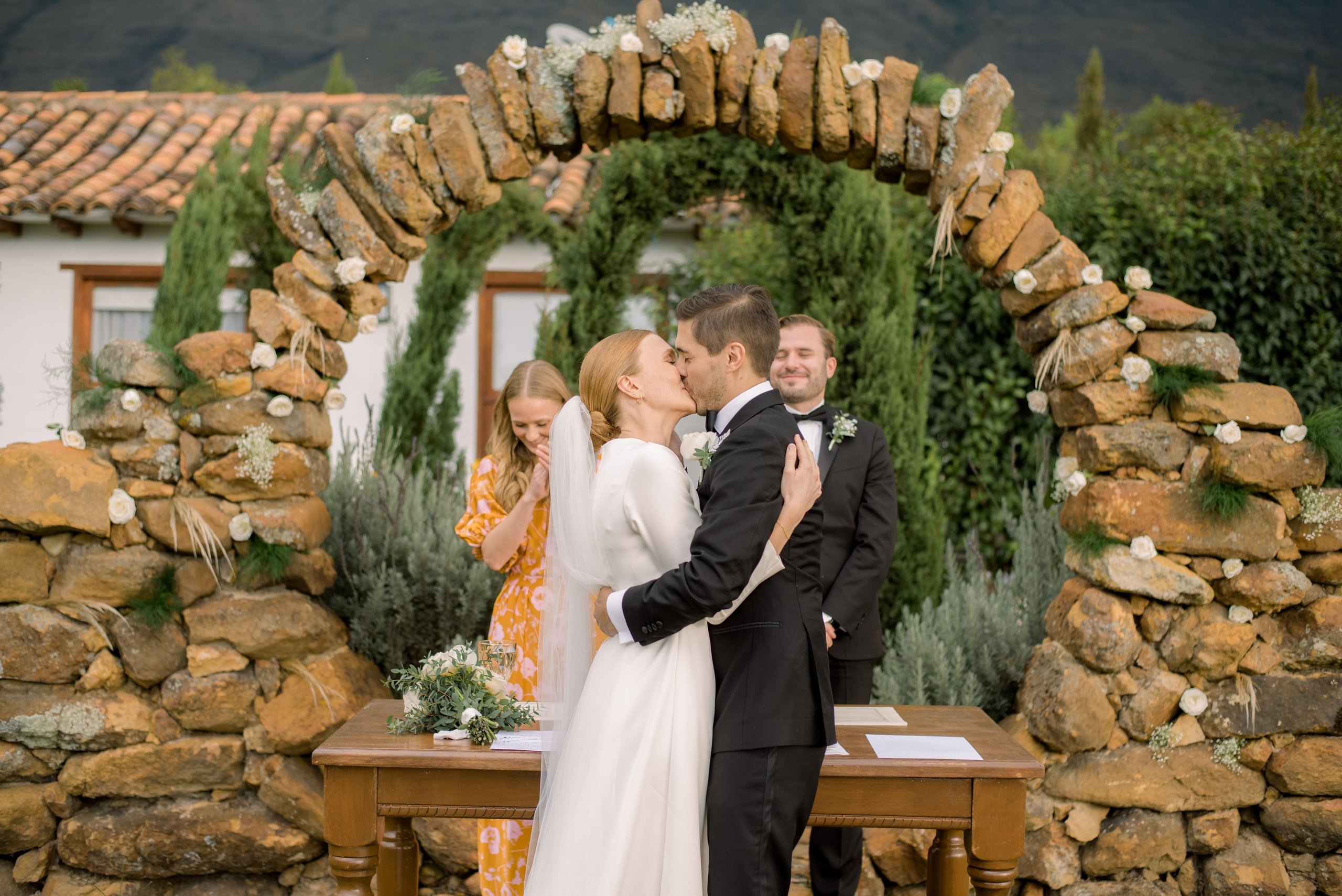Fotografía y video de bodas en villa de Leyva - Colombia. Rafael Melo Weddings