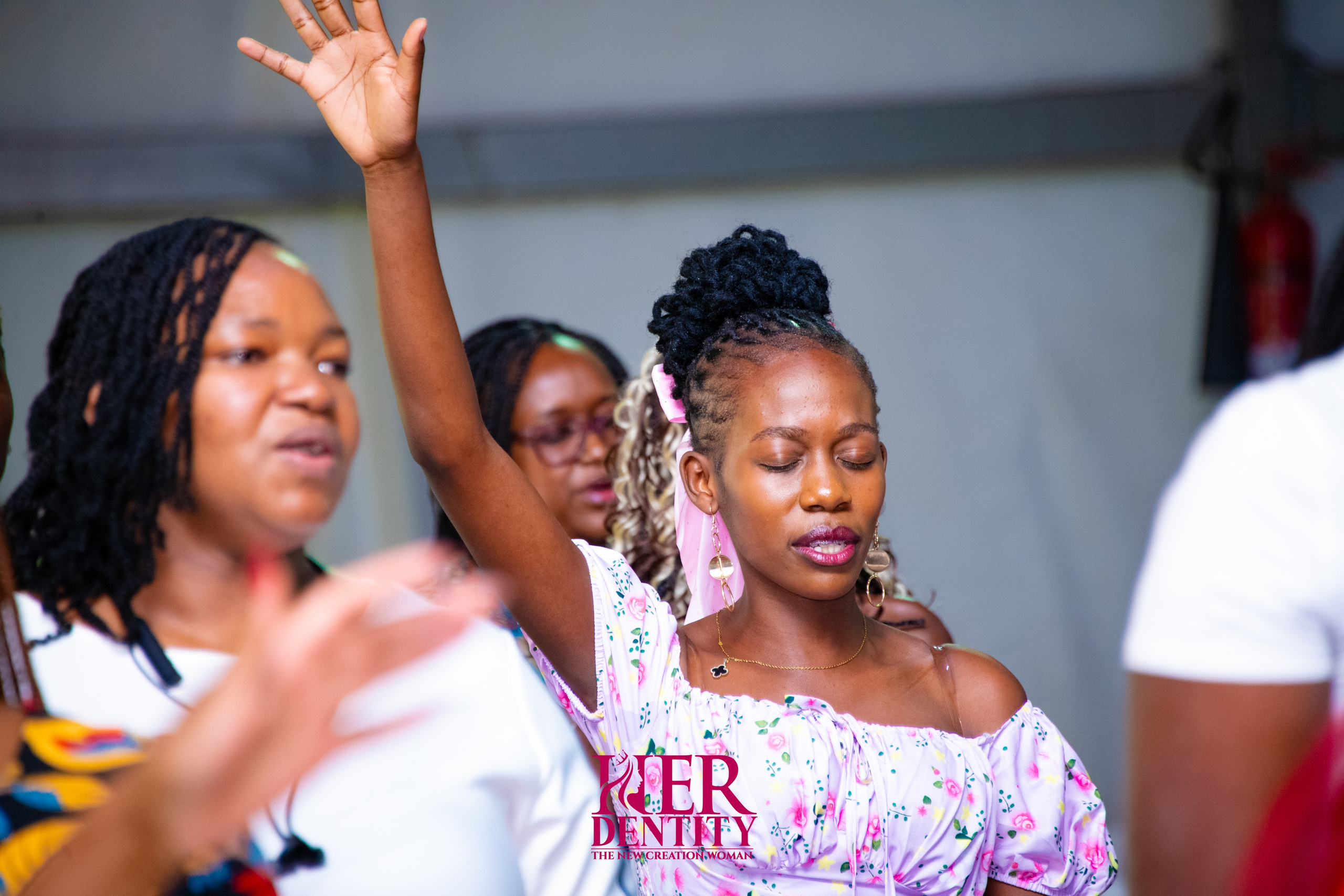 LADIES MINISTRY. Pastor Morris