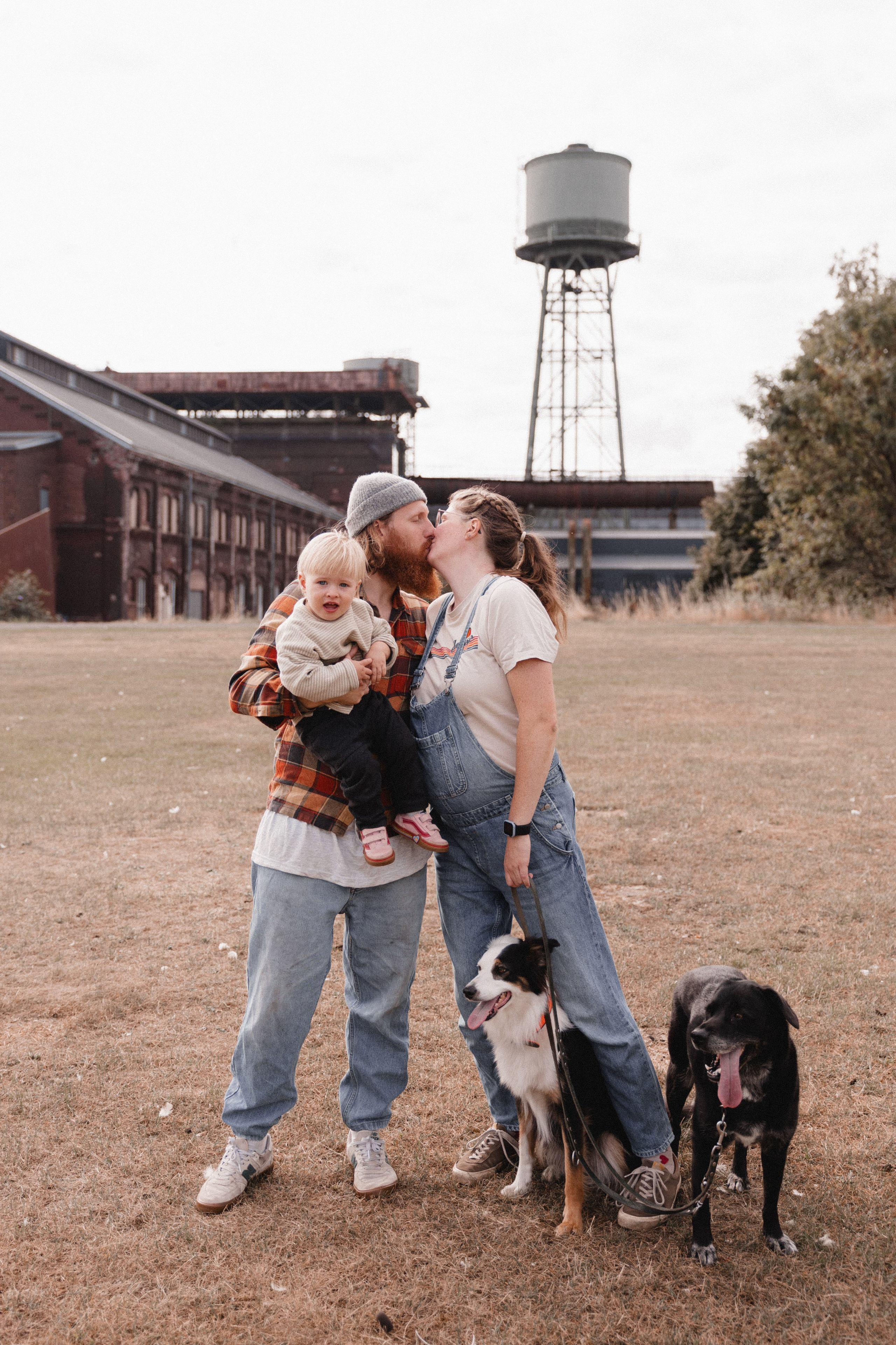 Thessa & Moritz I Westpark Bochum. Hochzeitsfotografin Bochum | Halyna Reiche Fotografie NRW