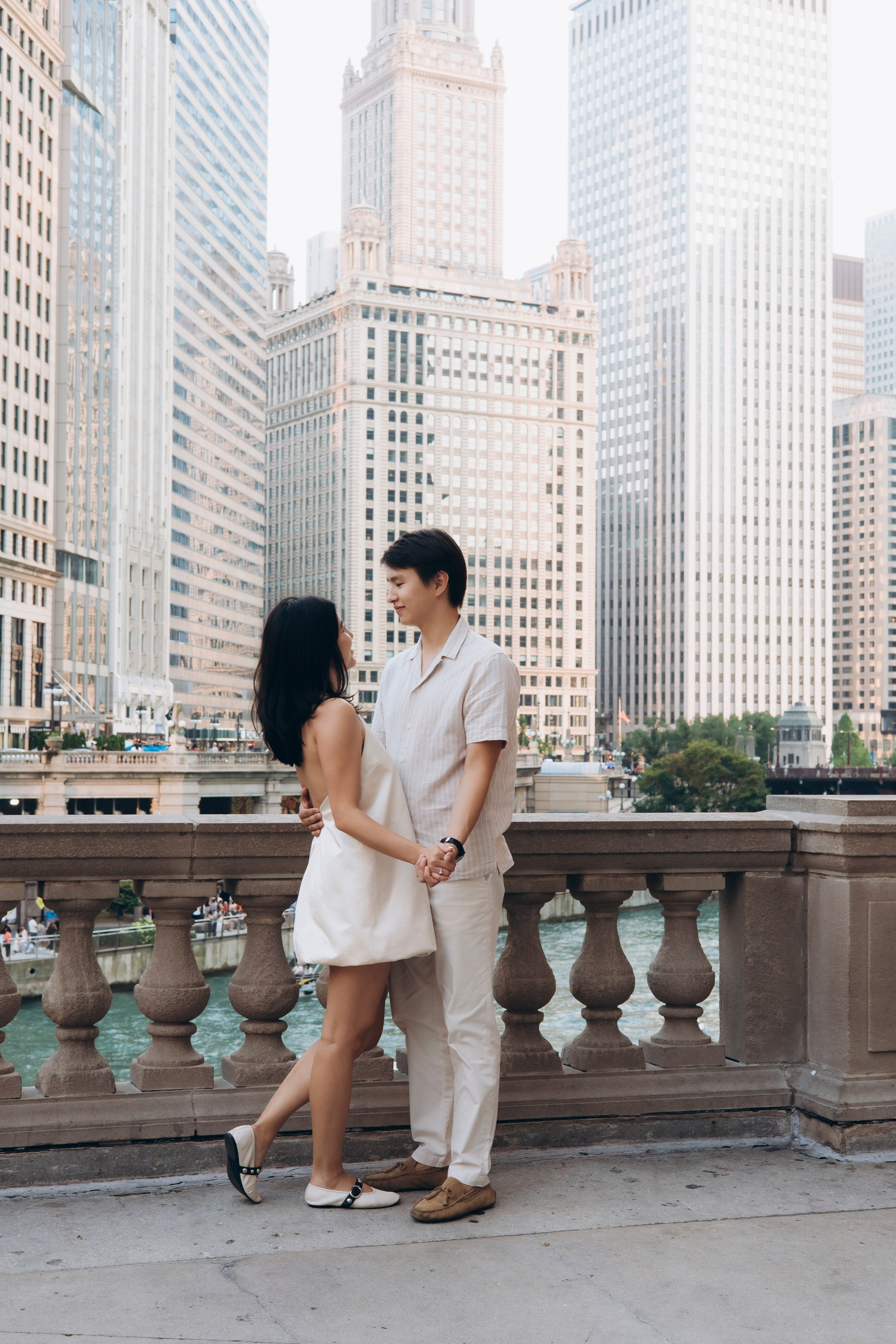 Downtown Chicago Couples Session — Chicago Photographer — Margarita Chudinova