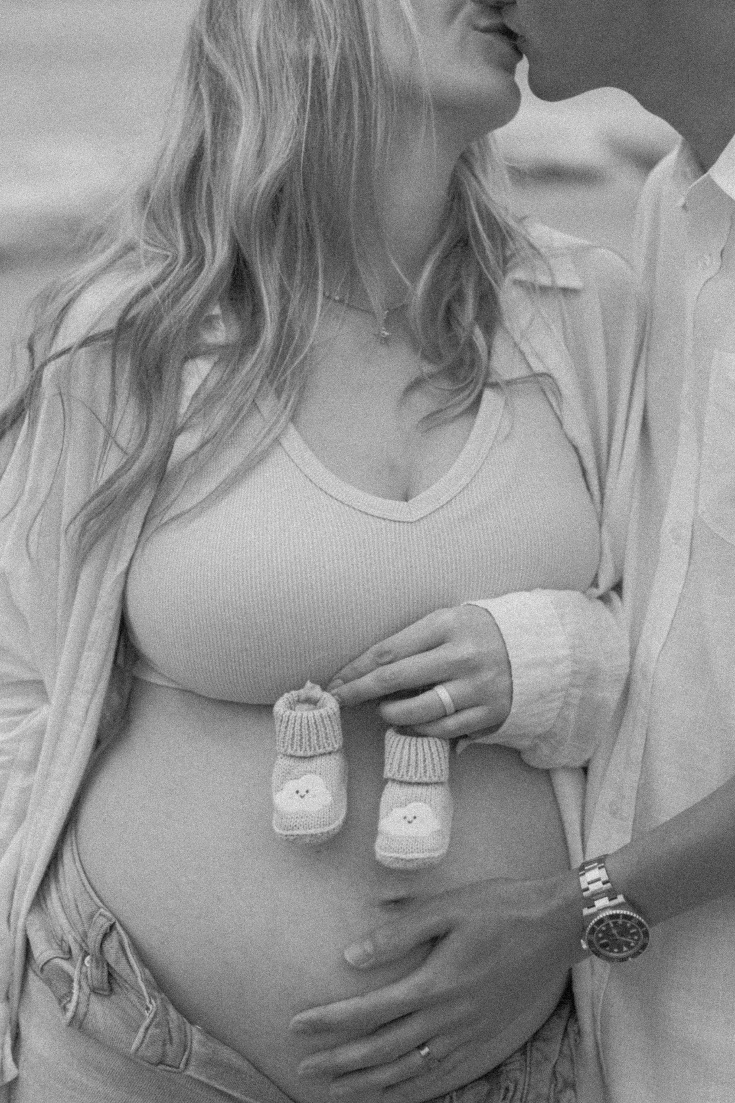 Kate & Lence. Pregnancy photo shoot. Portrait, family, maternity & wedding photography & videography in SoCal Kseni Vibe