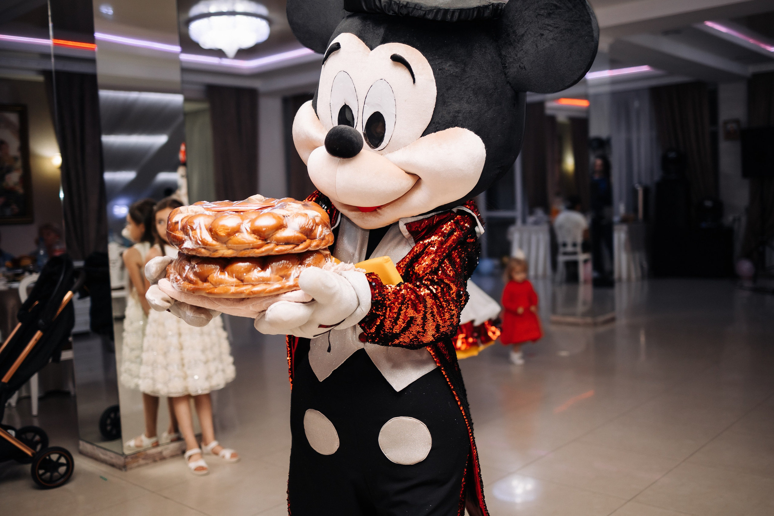 Marius & Amelia. Fotograful evenimentului tău