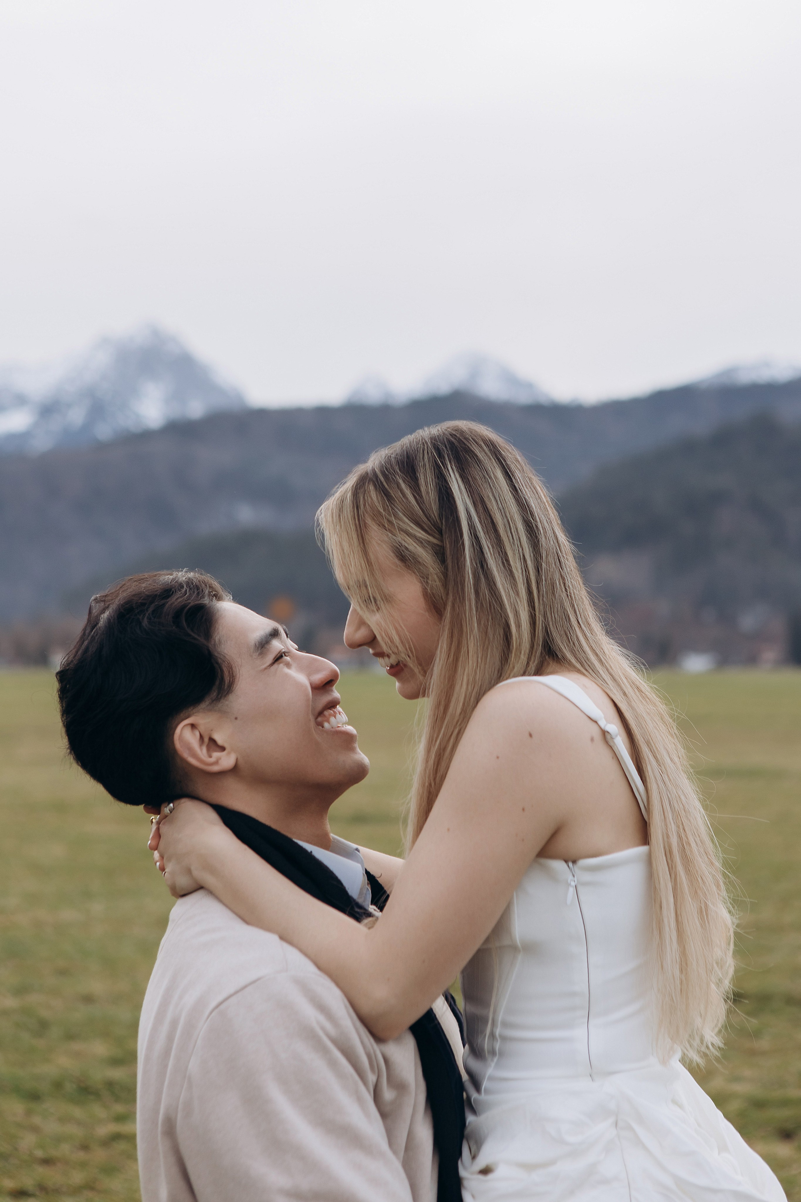 Love Story. Fotografin Larysa Chepurko| Füssen| Garmisch-Partenkirchen| Weilheim| Schongau| Murnau| München | Hochzeitsfotograf Füssen | Larysa Photo