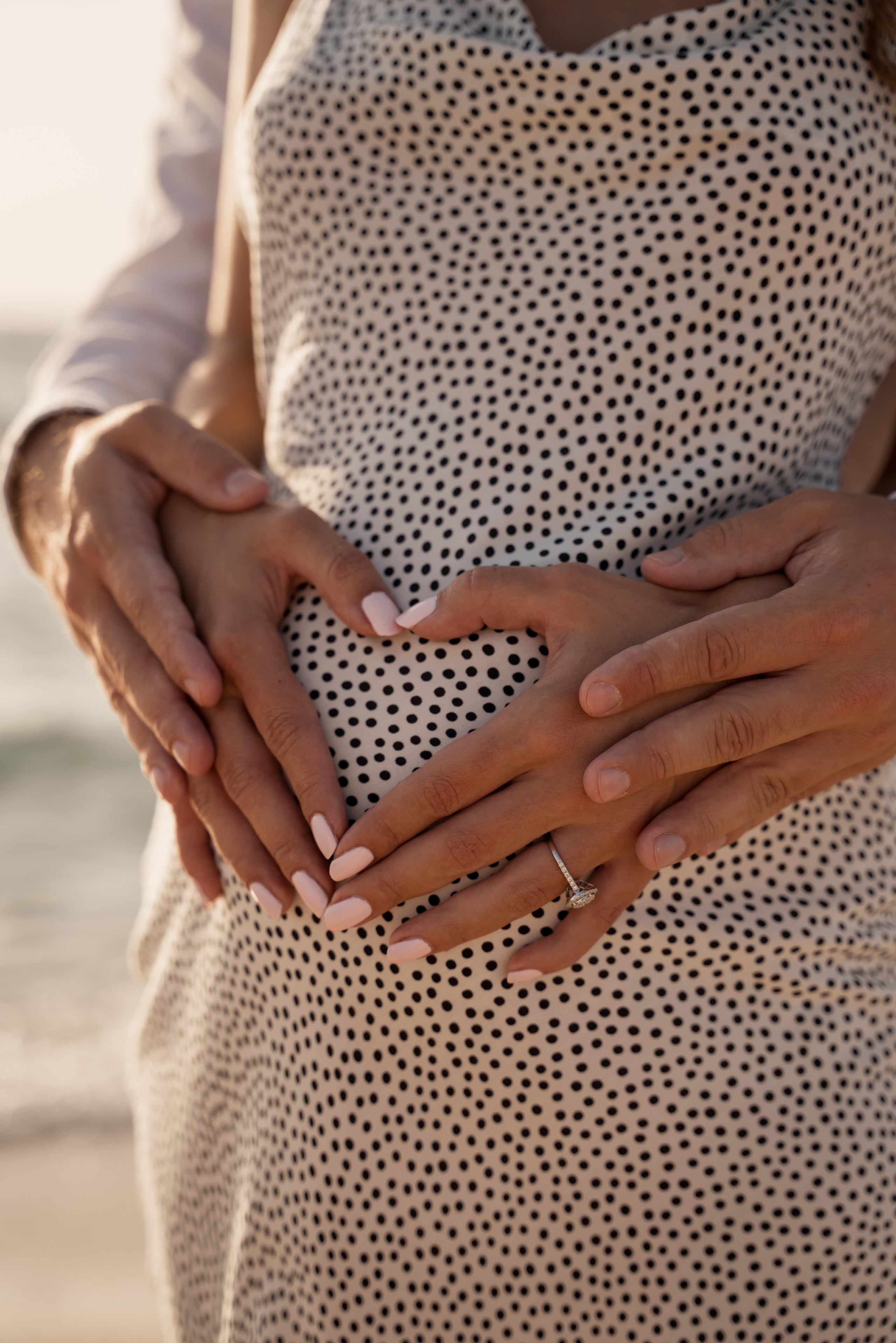 Golden Hour Glow. Angela Iakovleva — Family Photographer in Dubai