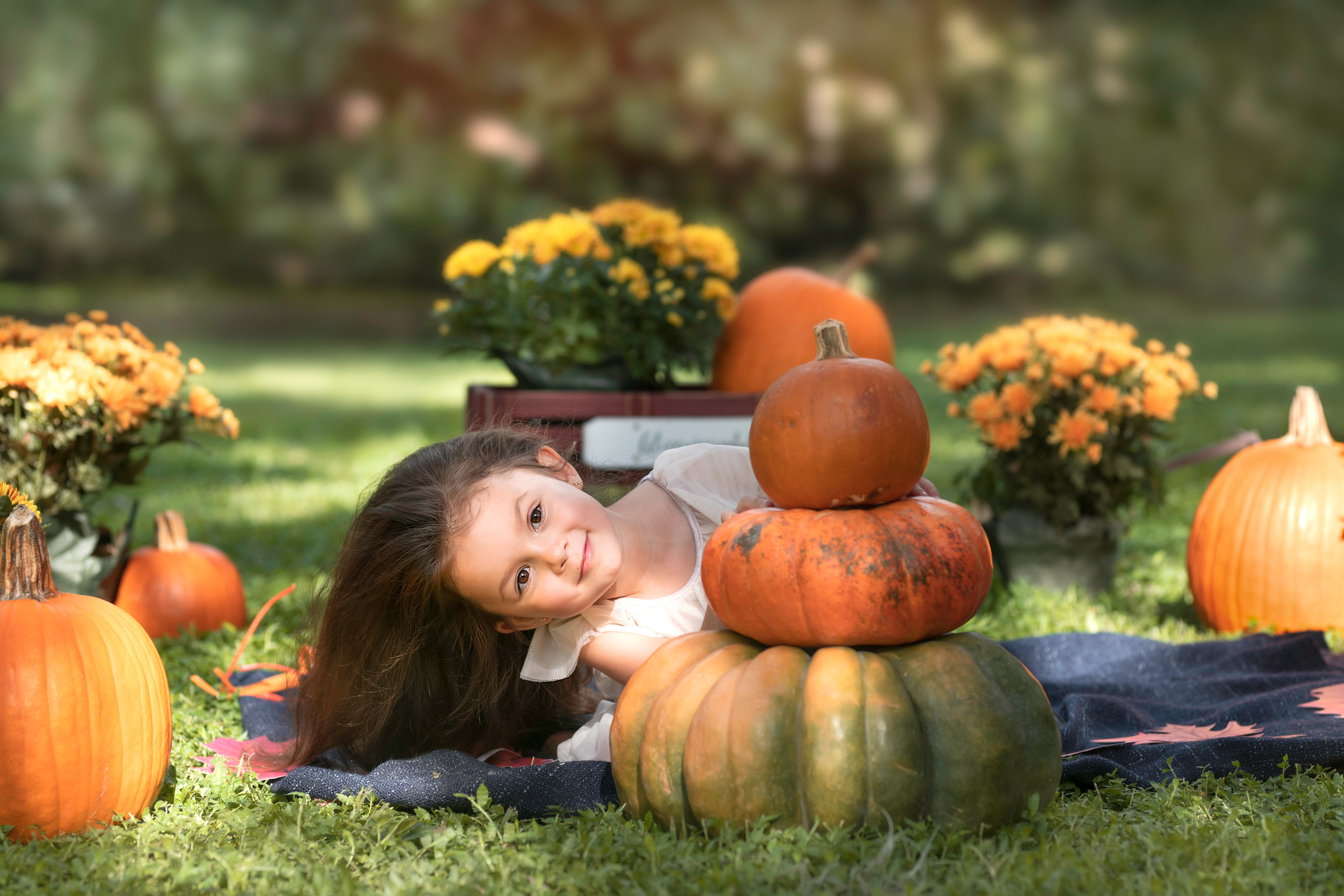 Pumpkin_2021. Portrait, kids and family photographer in Wesley Chapel Alina Alice Osipova
