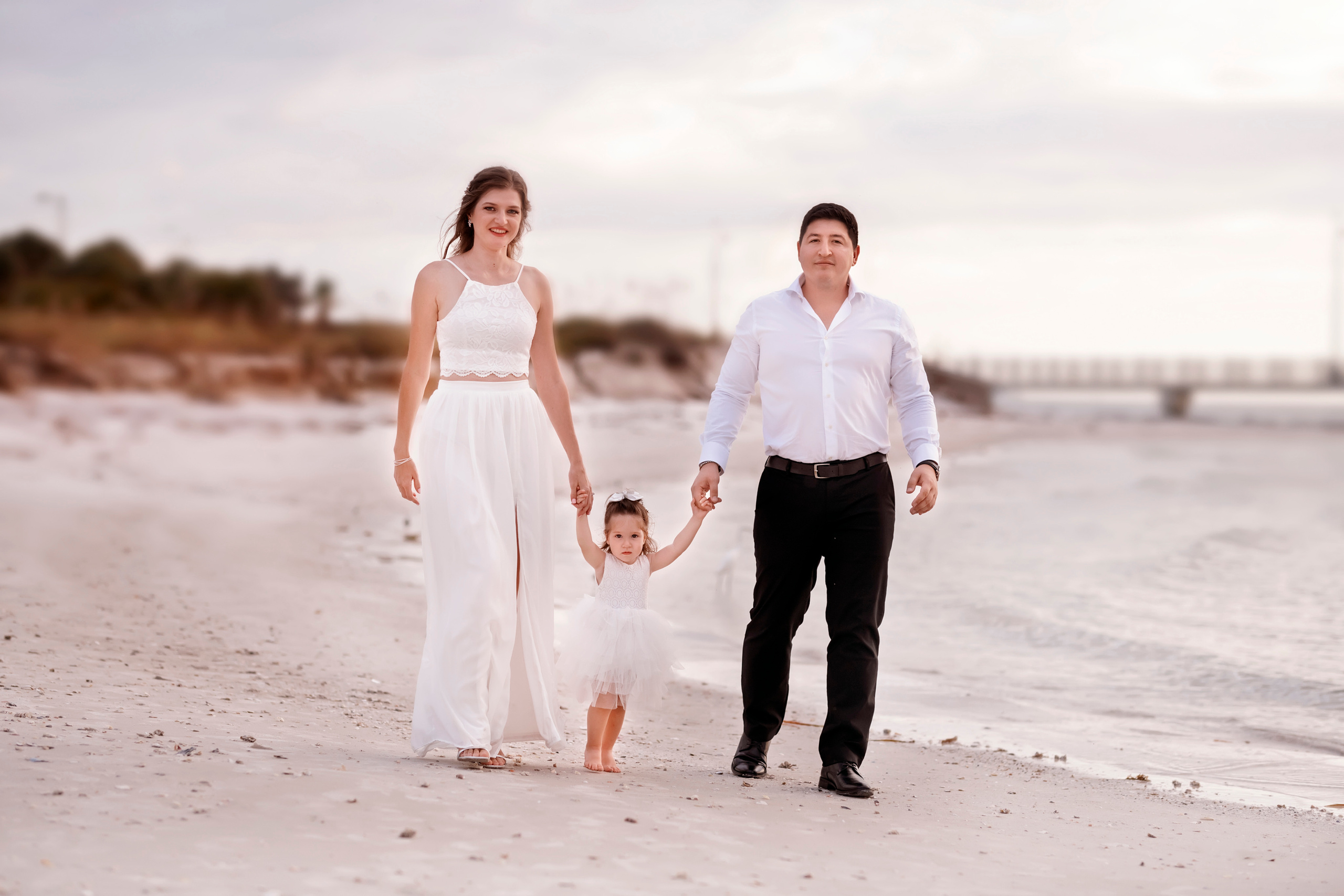 Love story. Portrait, kids and family photographer in Wesley Chapel Alina Alice Osipova