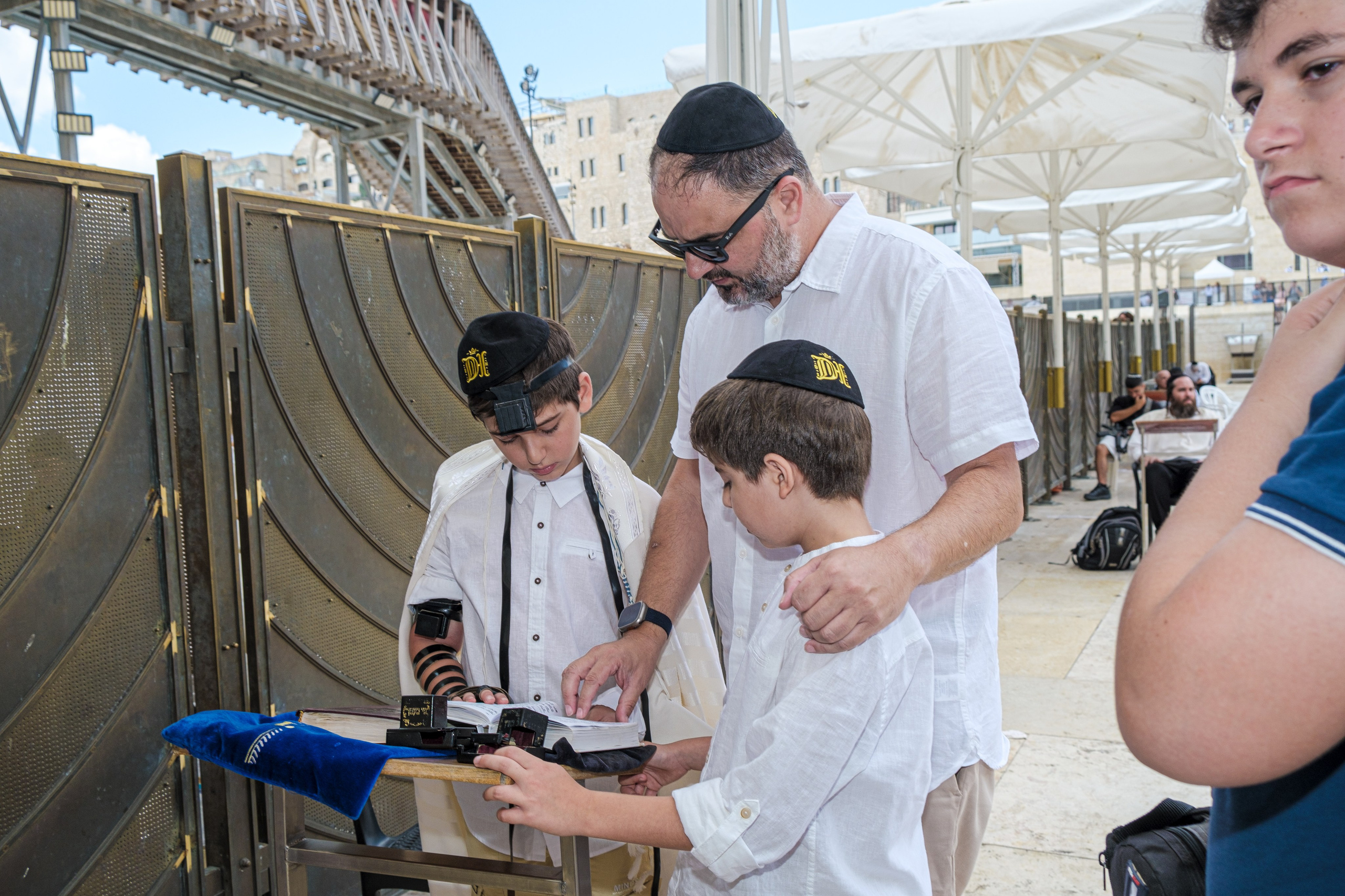 נטשה. Middle East Photo Agency — Photography & Event Magnets — סוכנות צילום והדפסת מגנטים לאירועים