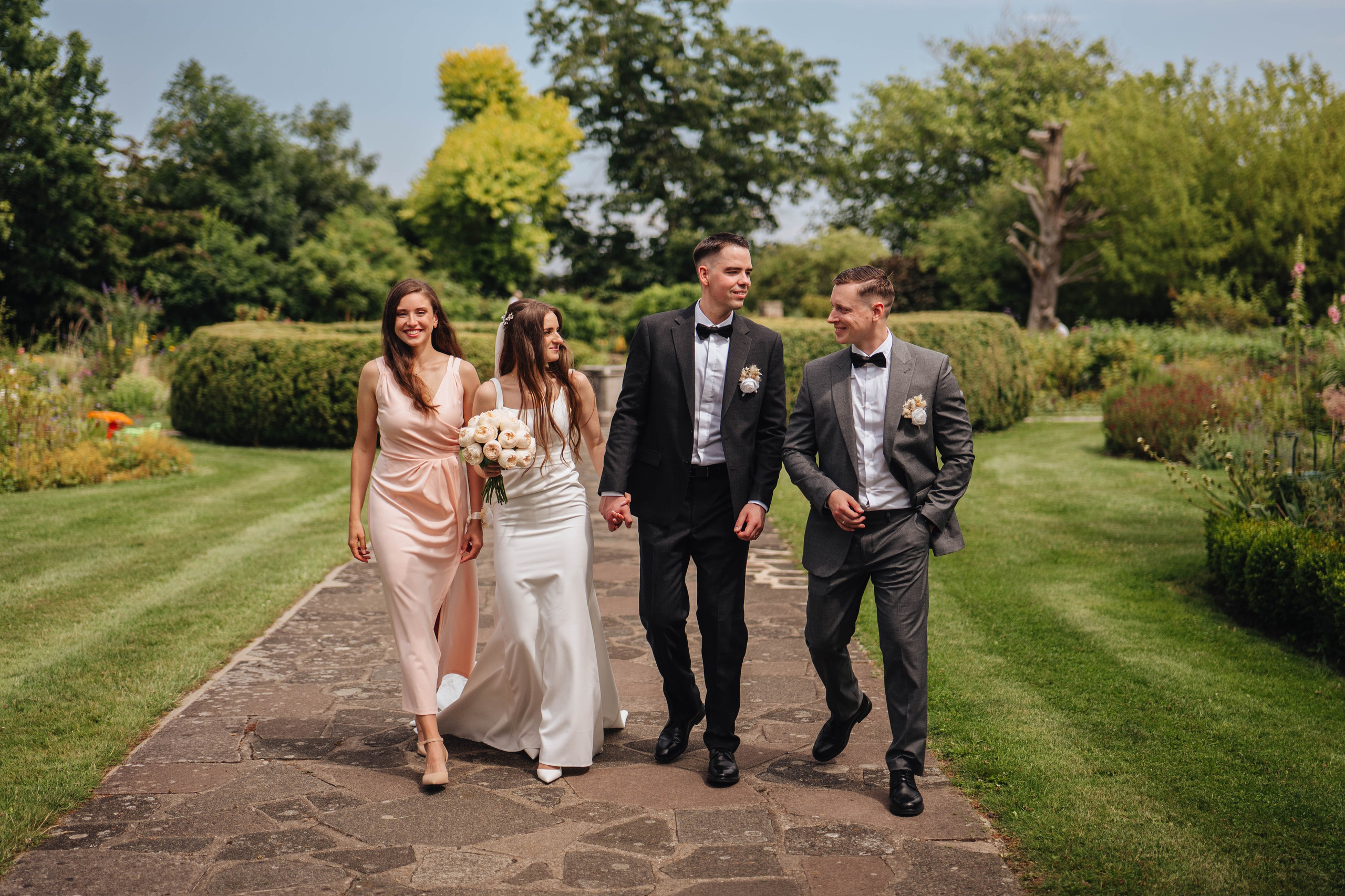 Wedding in Dalson, London, UK. Wedding and family photographer in London