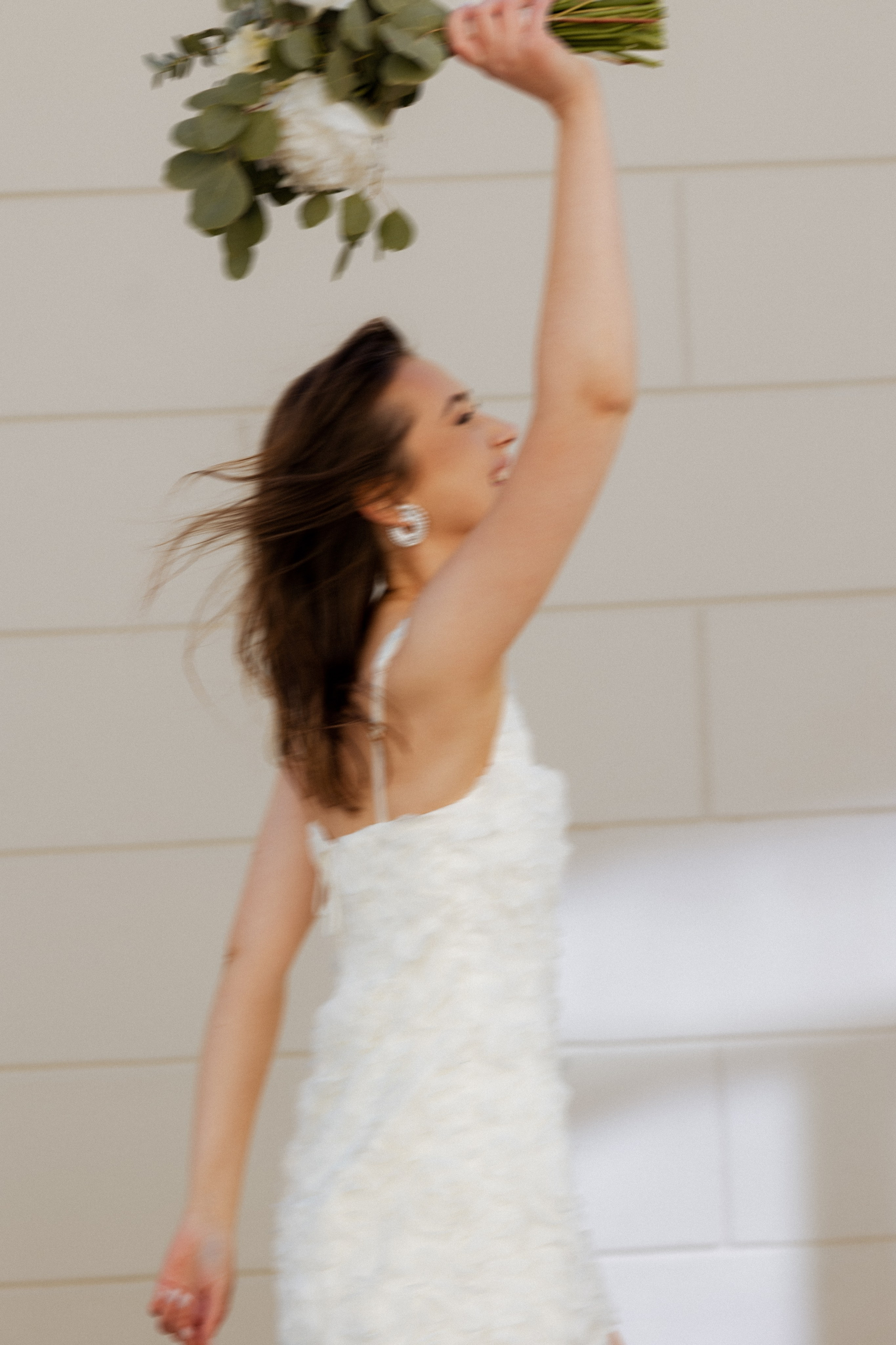 Monika ir Vytautas — miestu alsuojanti trumpa jaunųjų fotosesija Kaune