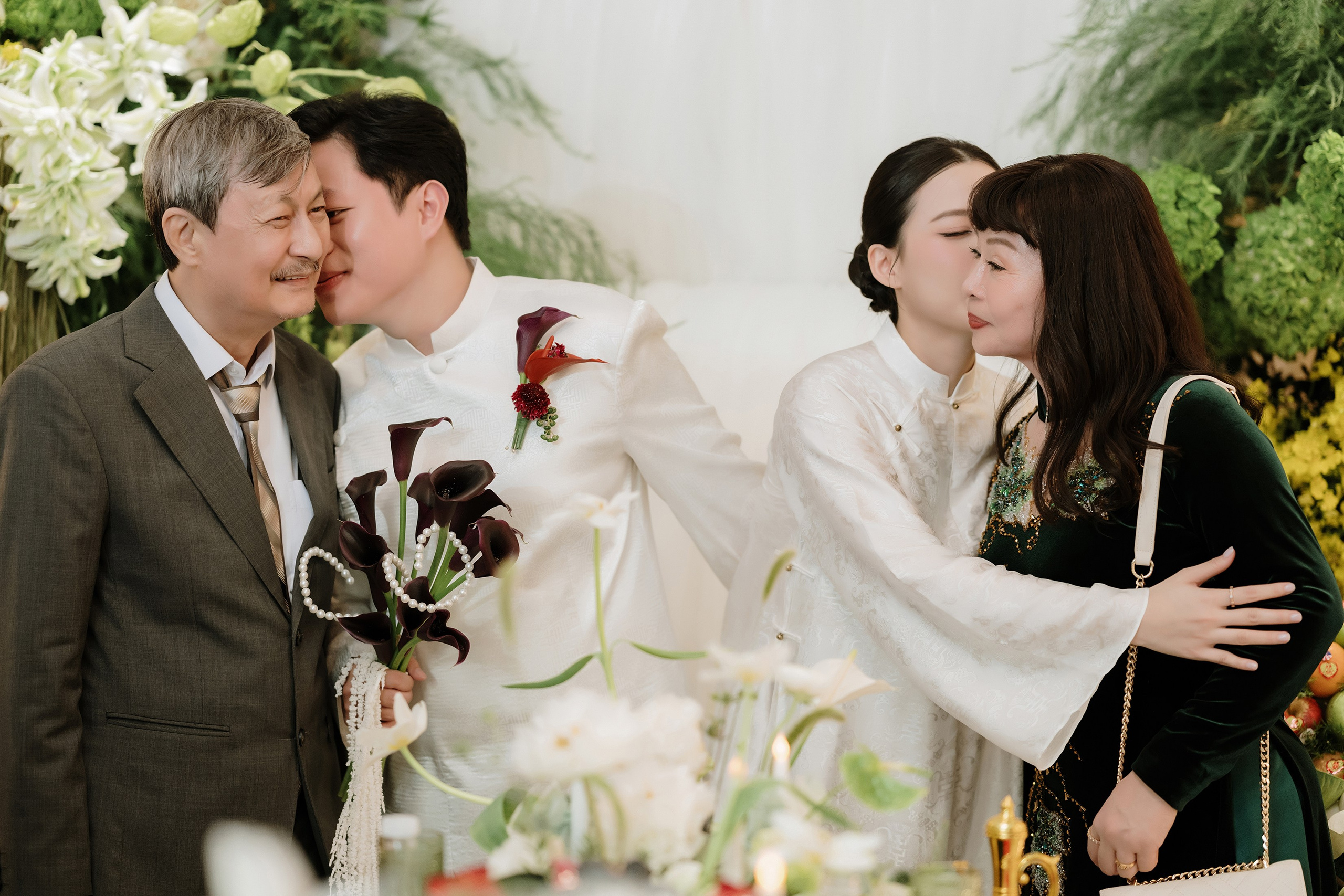 Engagement | NHI + LUAN & LINH + QUY. Saigon Wedding Present | Art Beyond Moments
