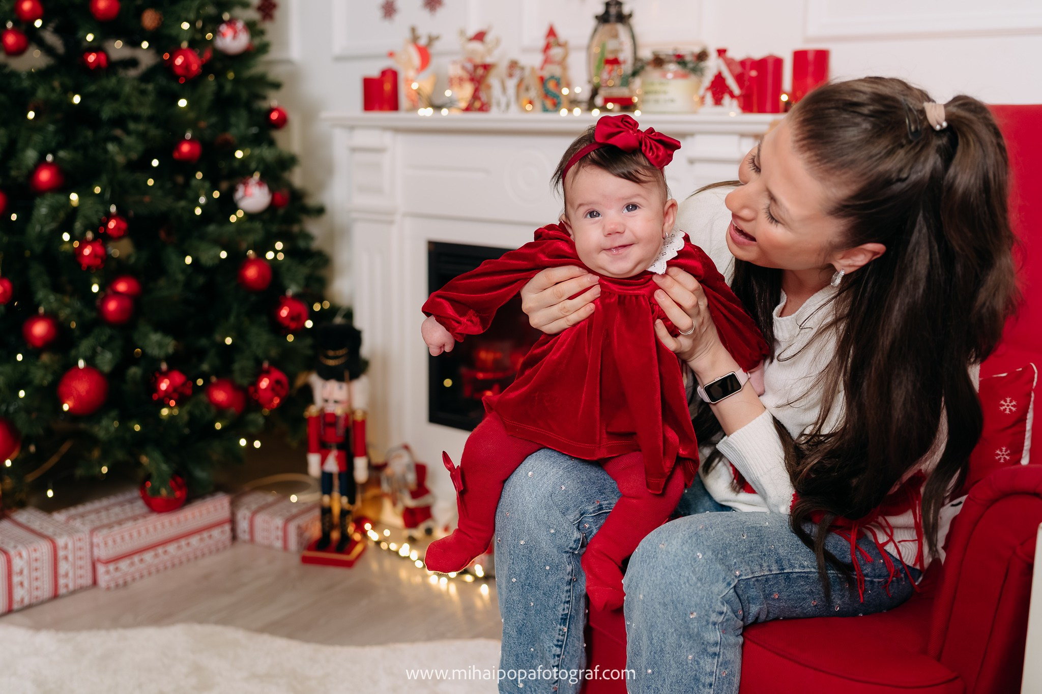 Ședință Foto Crăciun - Sara. Fotograf Nuntă & Botez București - Mihai Popa | Dincolo de oameni, imortalizez emoții!