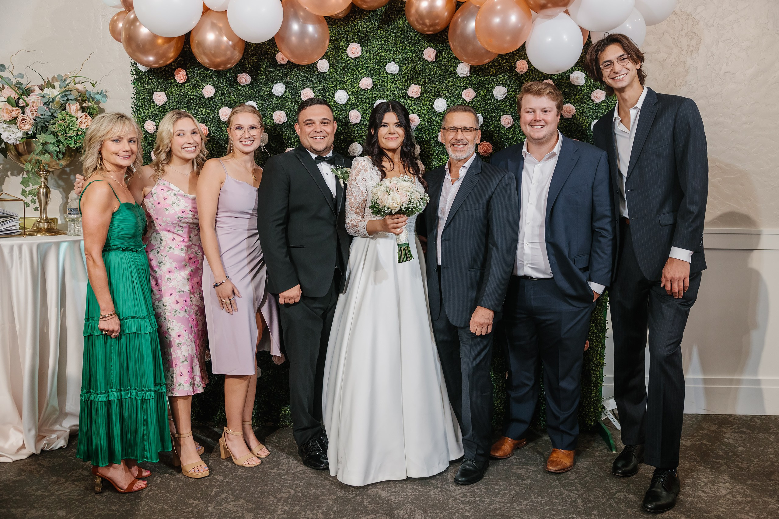 31.08.2024 Wedding. Wedding family event photographer in Chicago Nick Yushevich