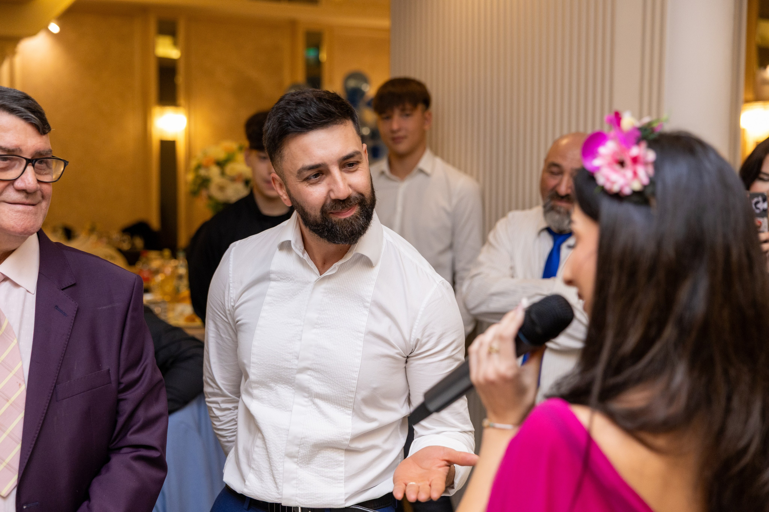 Andrei Sebastian. Moments By Gub