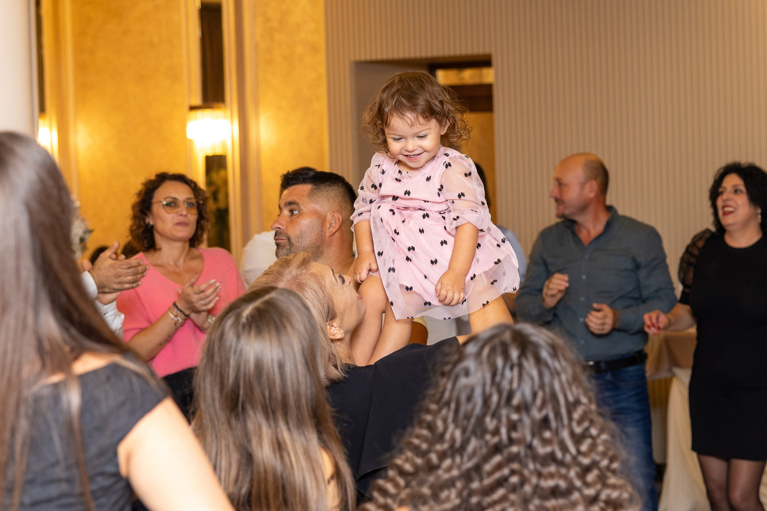 Andrei Sebastian. Moments By Gub