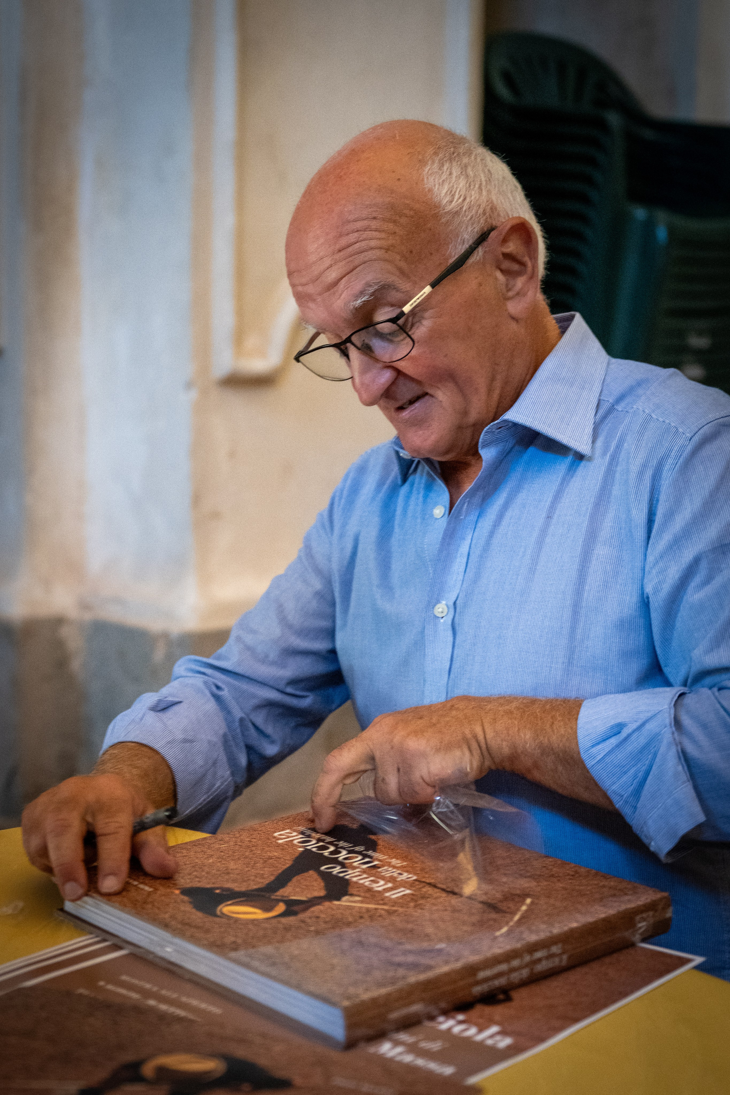 Il Tempo della Nocciola di Enzo Massa. “Gianmaria Coscia fotografo per passione”