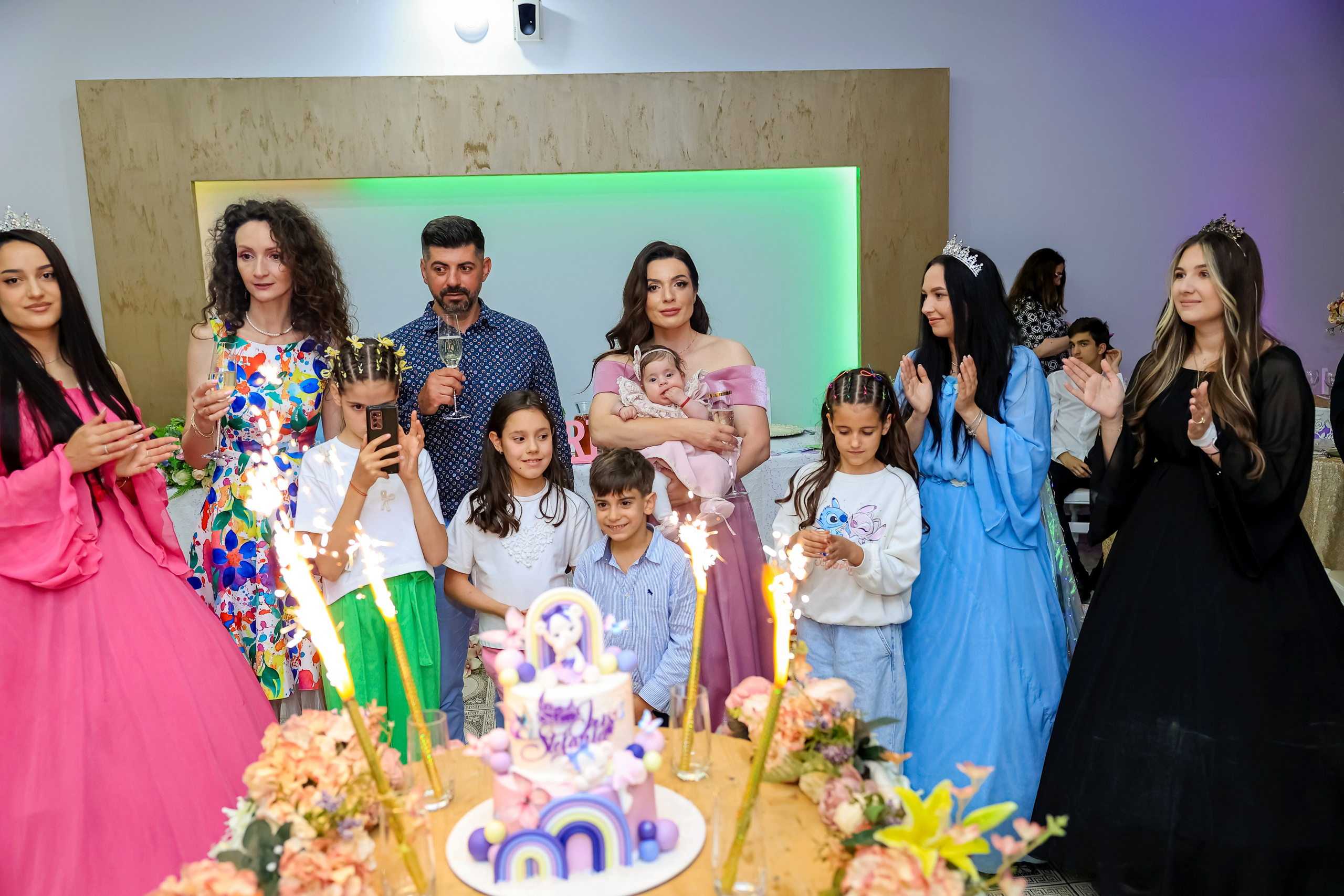 Iris Stefania. Moments By Gub