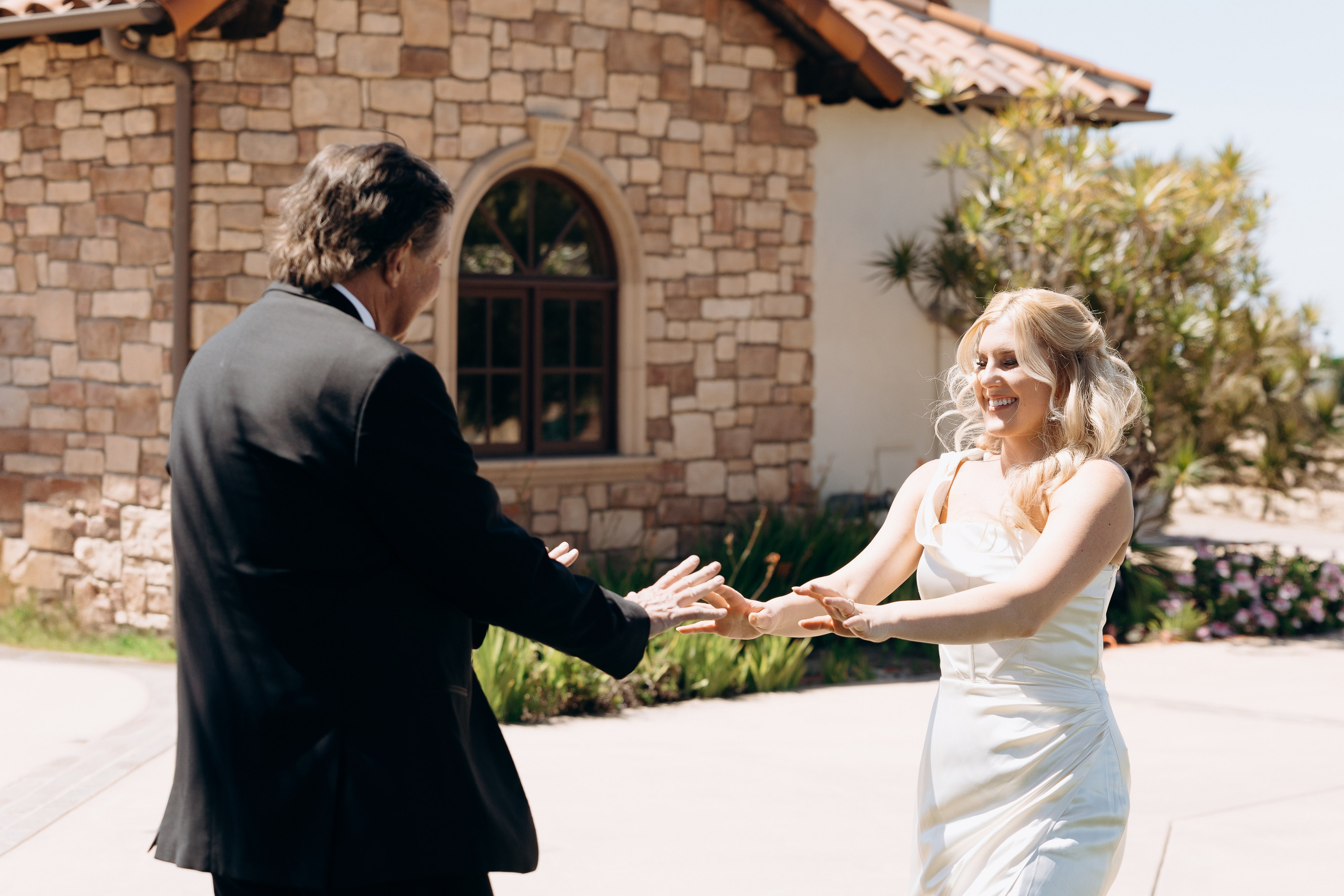 Drew and Haley. Wedding and family photographer San Diego