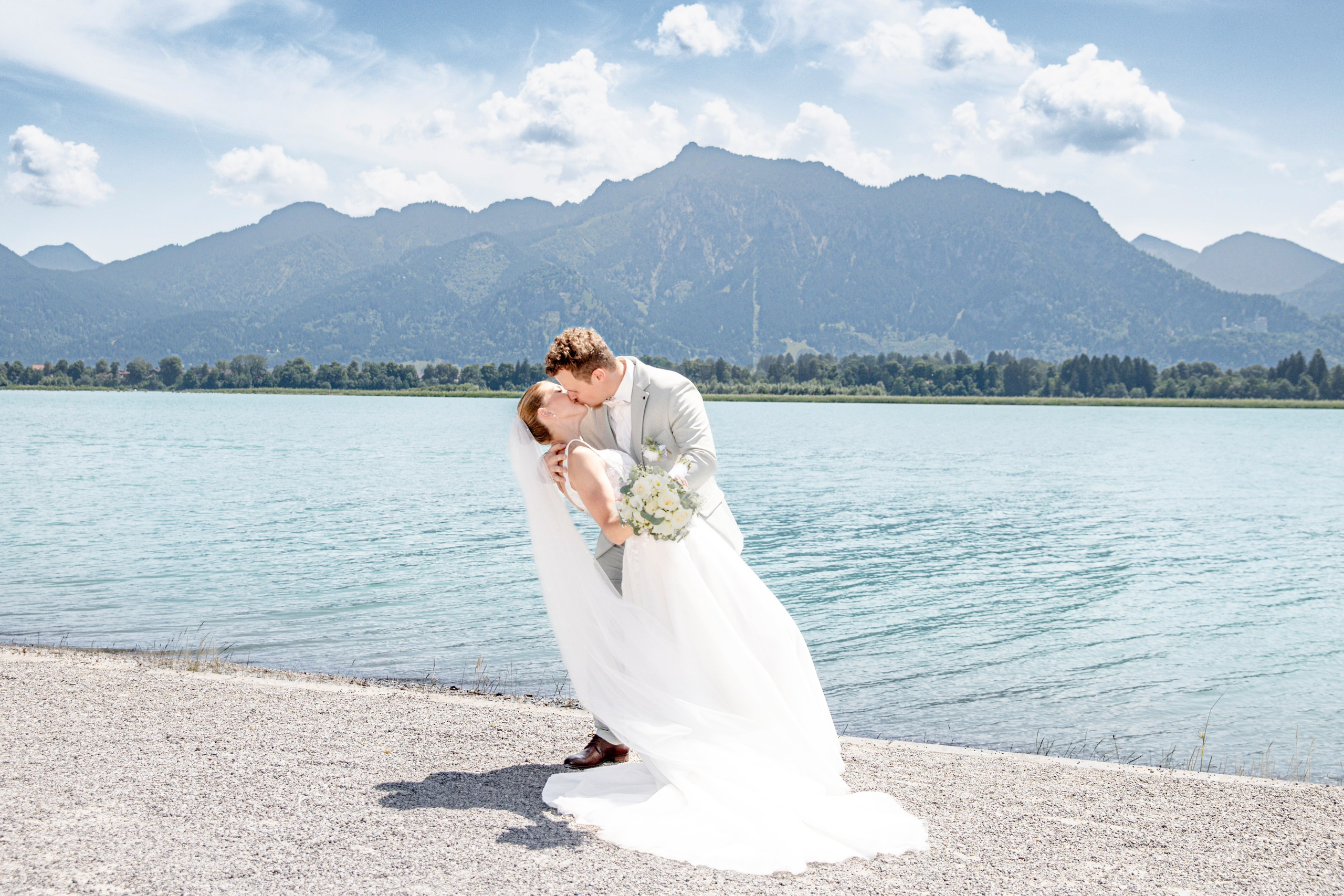Fusen Fotografie: Ihr Hochzeitsfotograf für unvergessliche Momente in Bayern.
