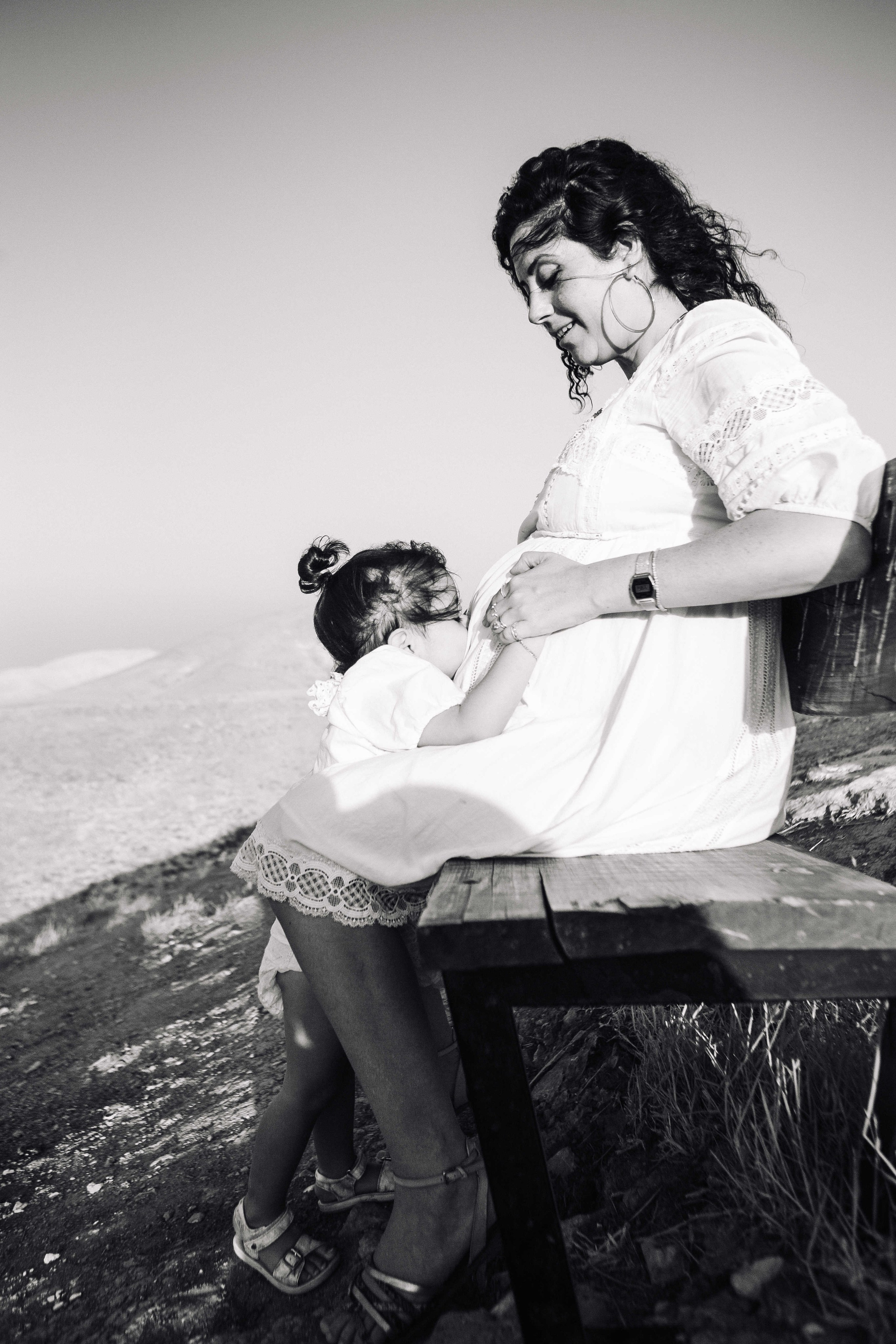 PREGNANT PHOTOSESSION IN THE DESERT. PHOTOGRAPHER IN ISRAEL