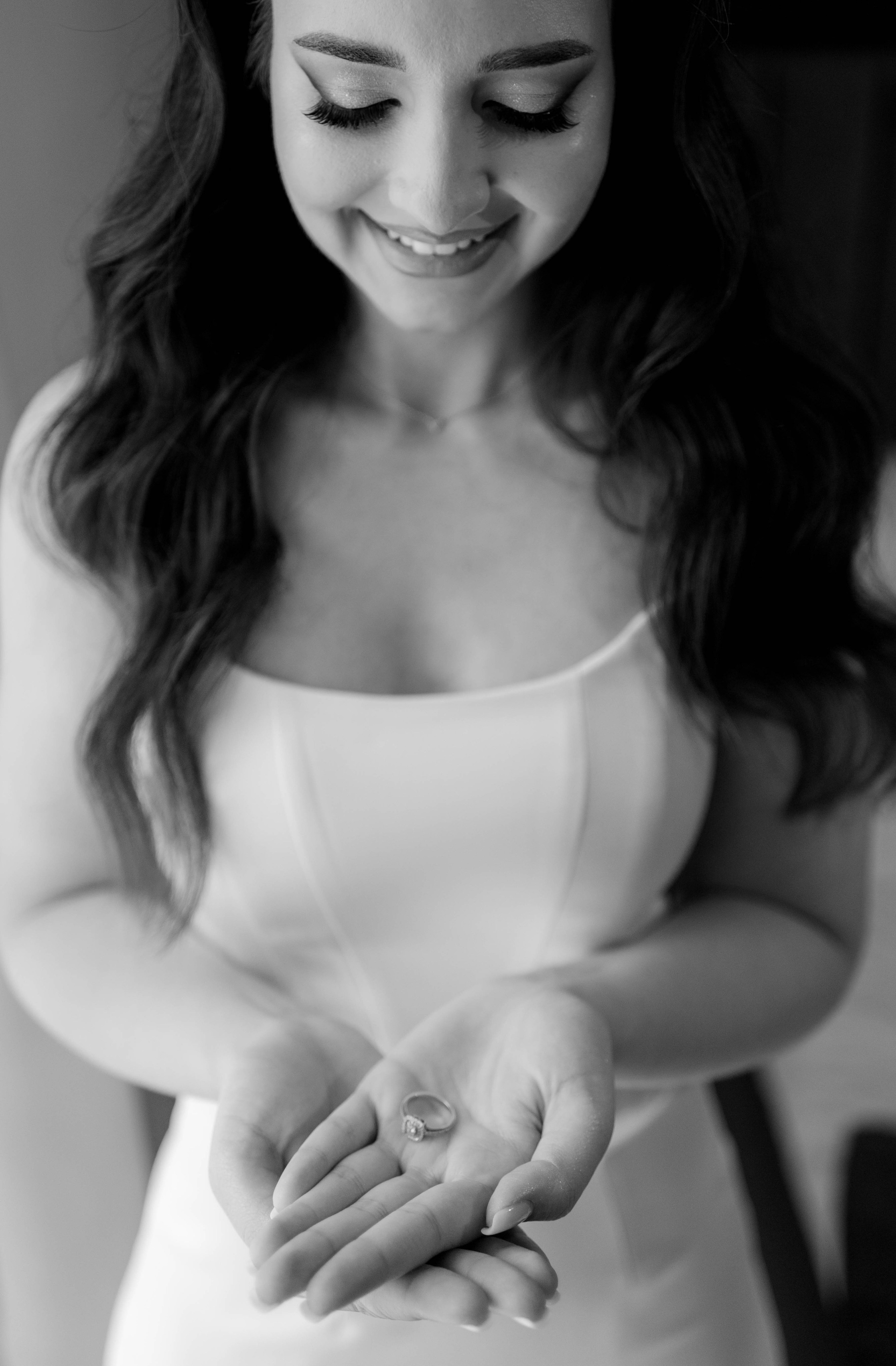 Bianca + Mihai. Alexandra Hanu Photographer