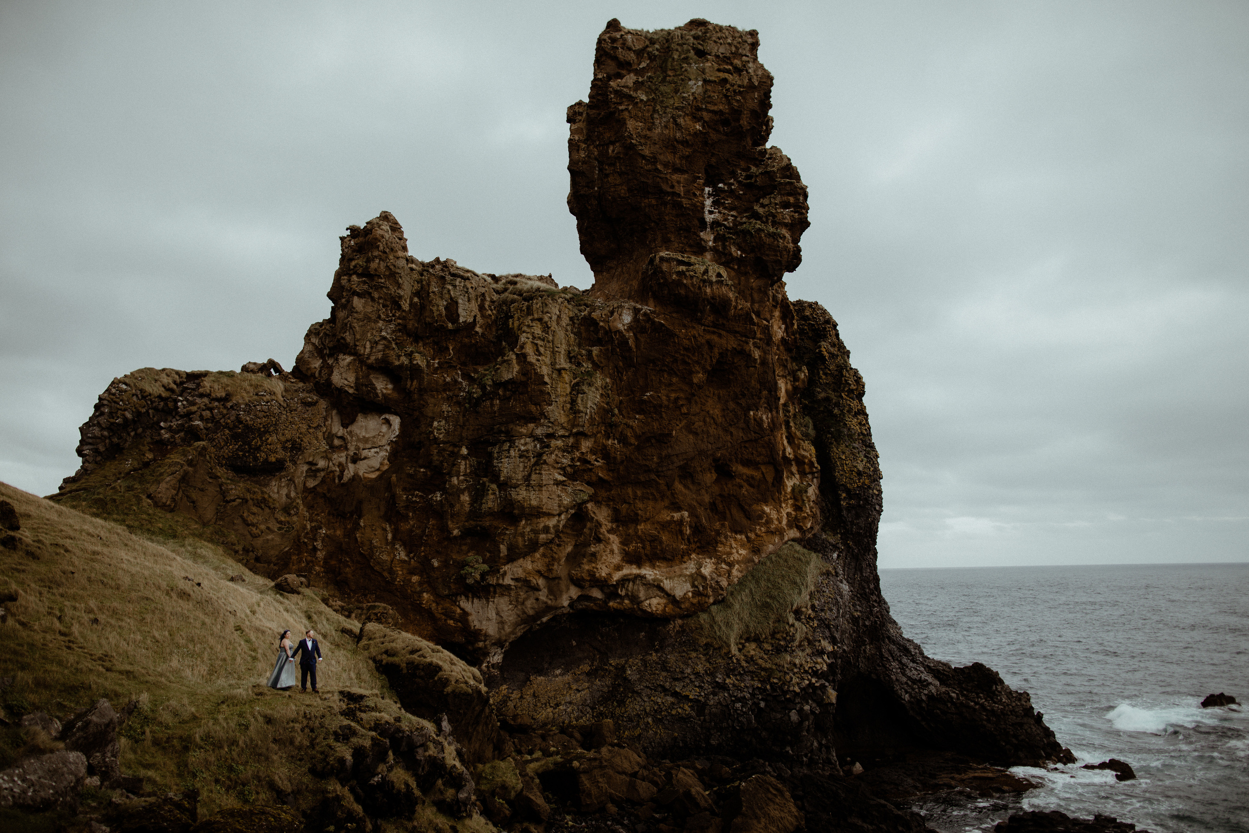 Caly+Seth. Iceland elopement photographer & videographer