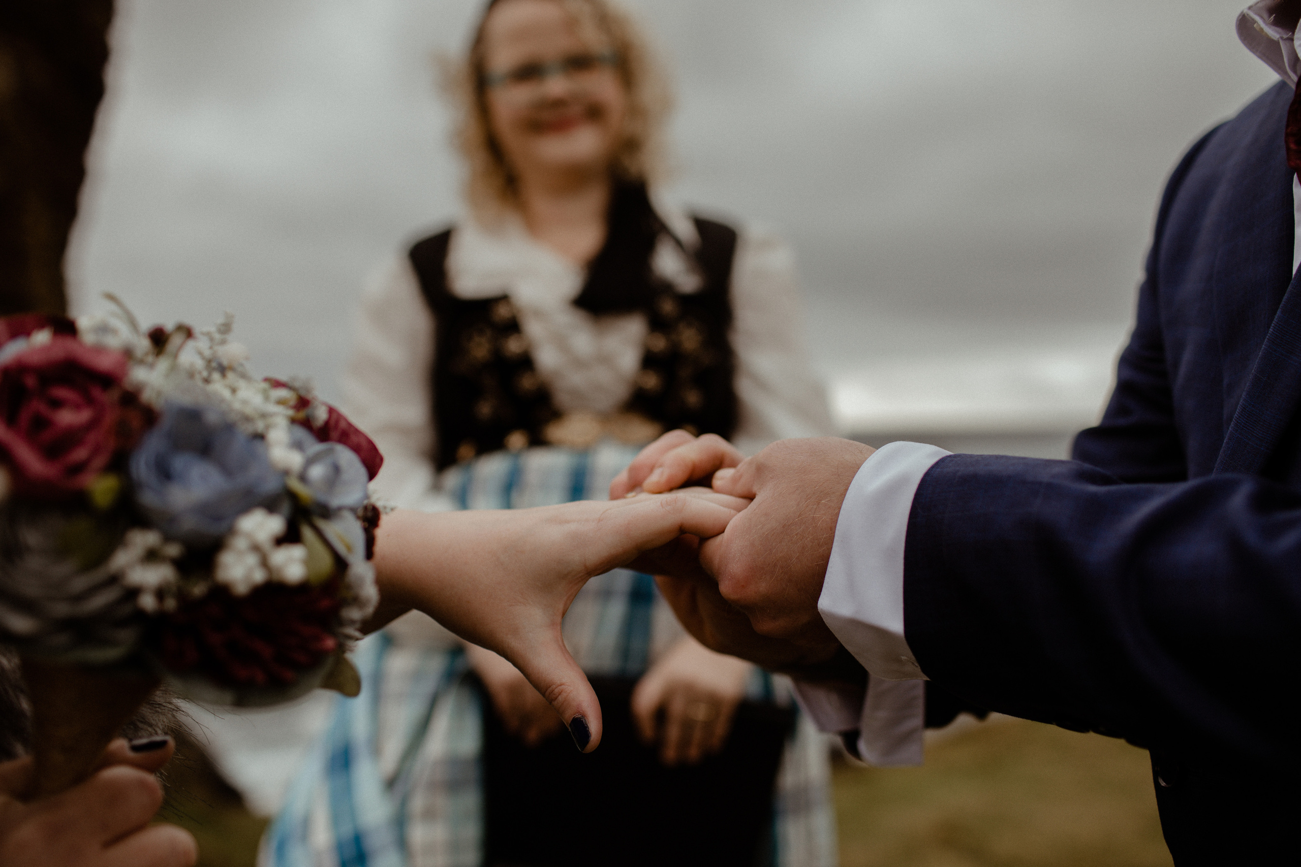 Caly+Seth. Iceland elopement photographer & videographer
