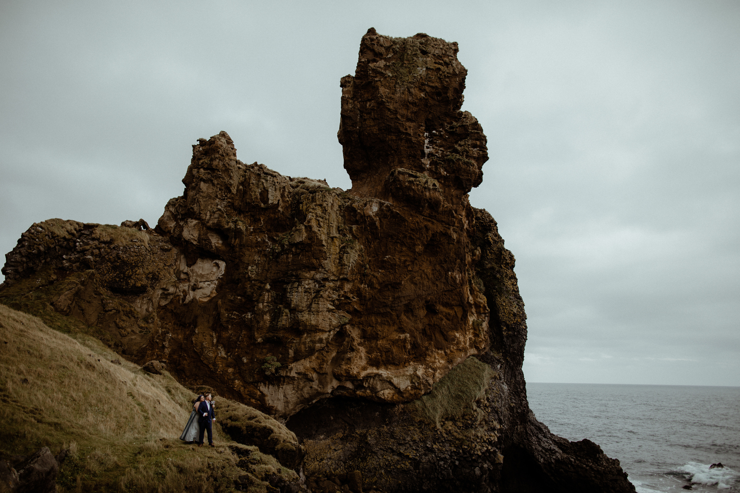 Caly+Seth. Iceland elopement photographer & videographer