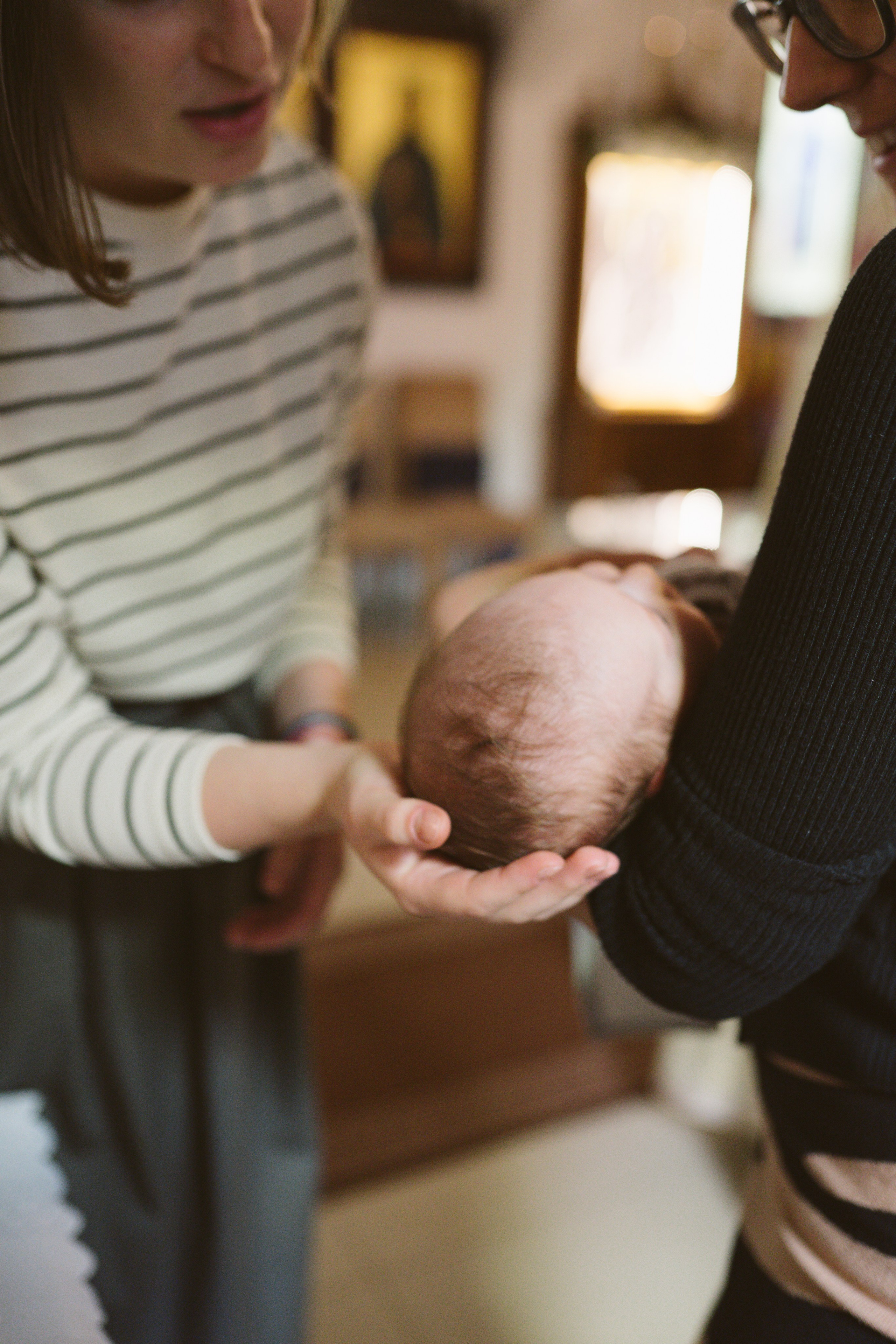 Fotografie de Eveniment Brașov: Povești Vizuale | Mădălina Beda. Madalina Beda- Artist vizual, fotograf, doula la nastere, consultant babywearing Brasov si in toata tara