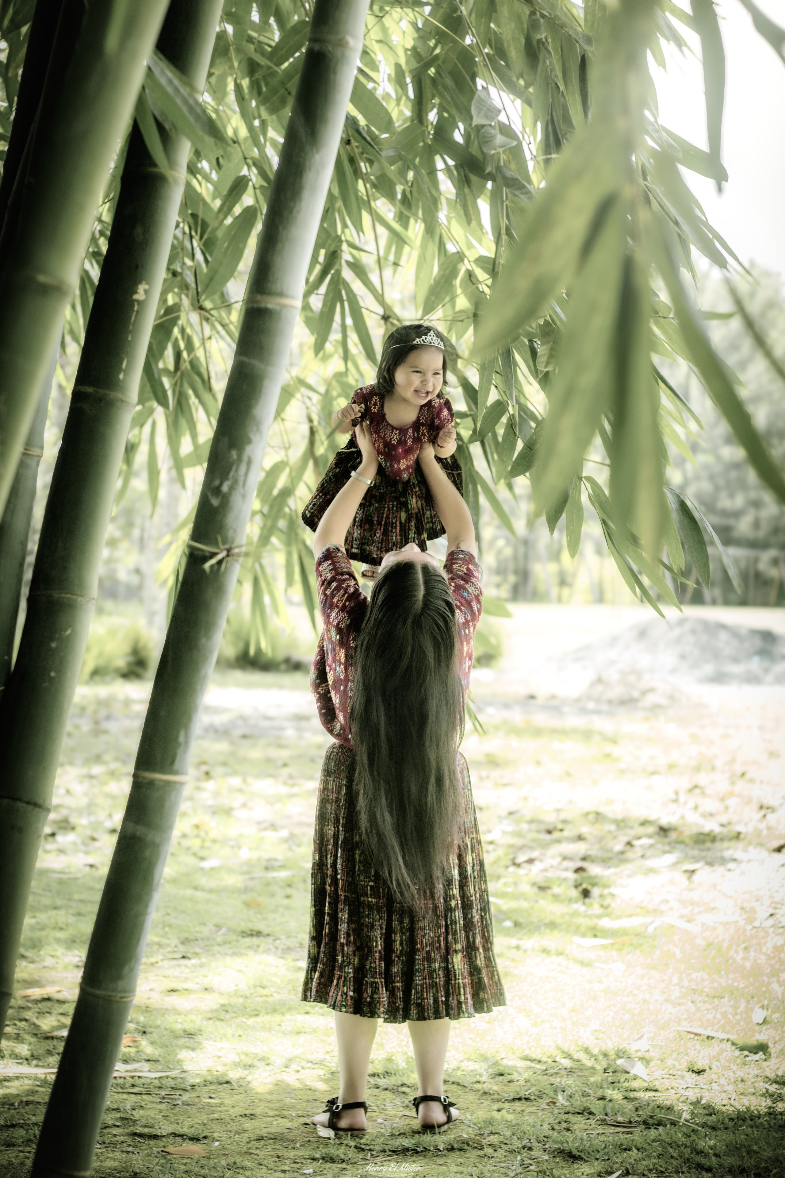 NIÑOS & FAMILIA. Henry Elmister fotógrafo de alta Verapaz Guatemala