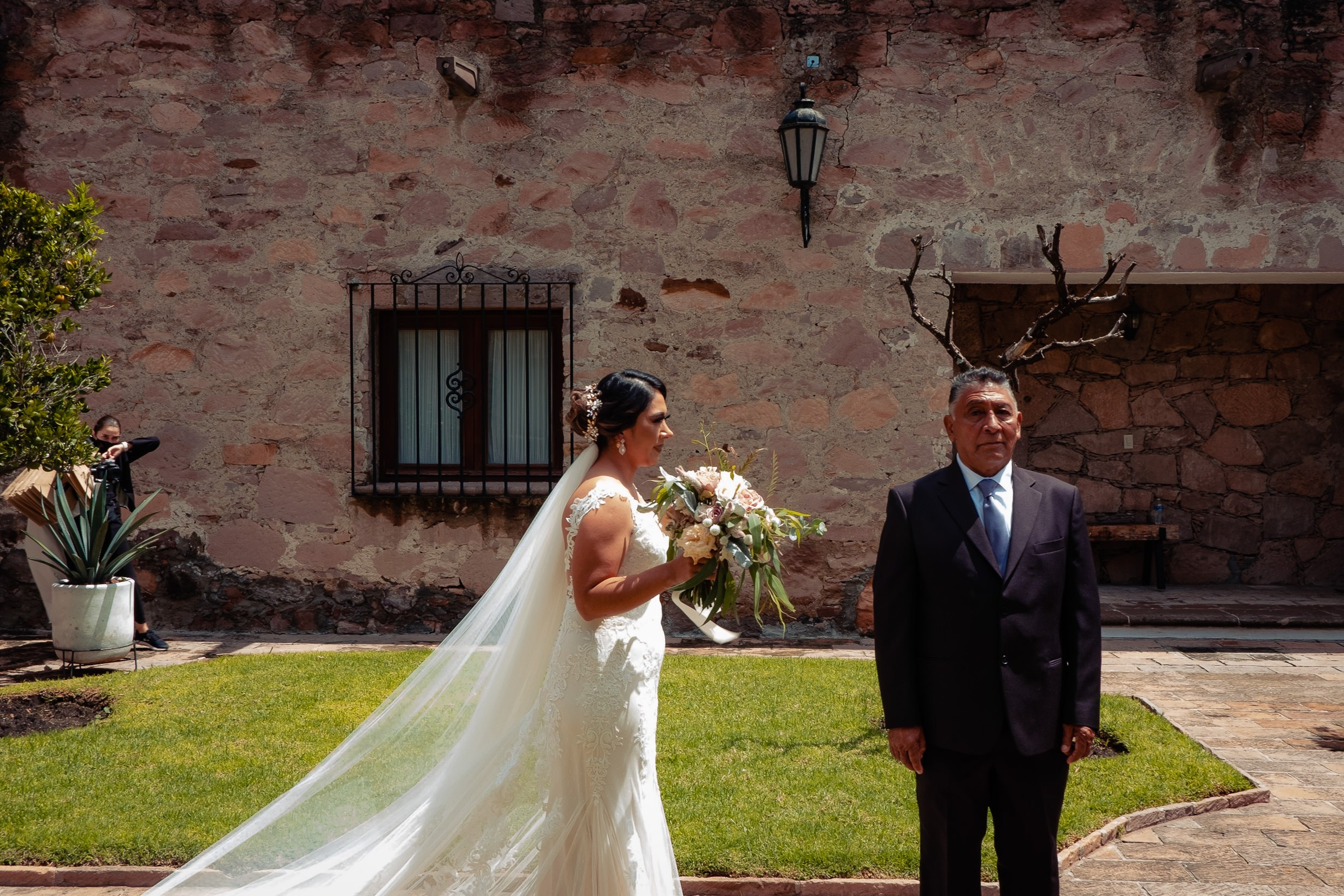 Diana y Saul. Wedding and family photographer in Mexico City