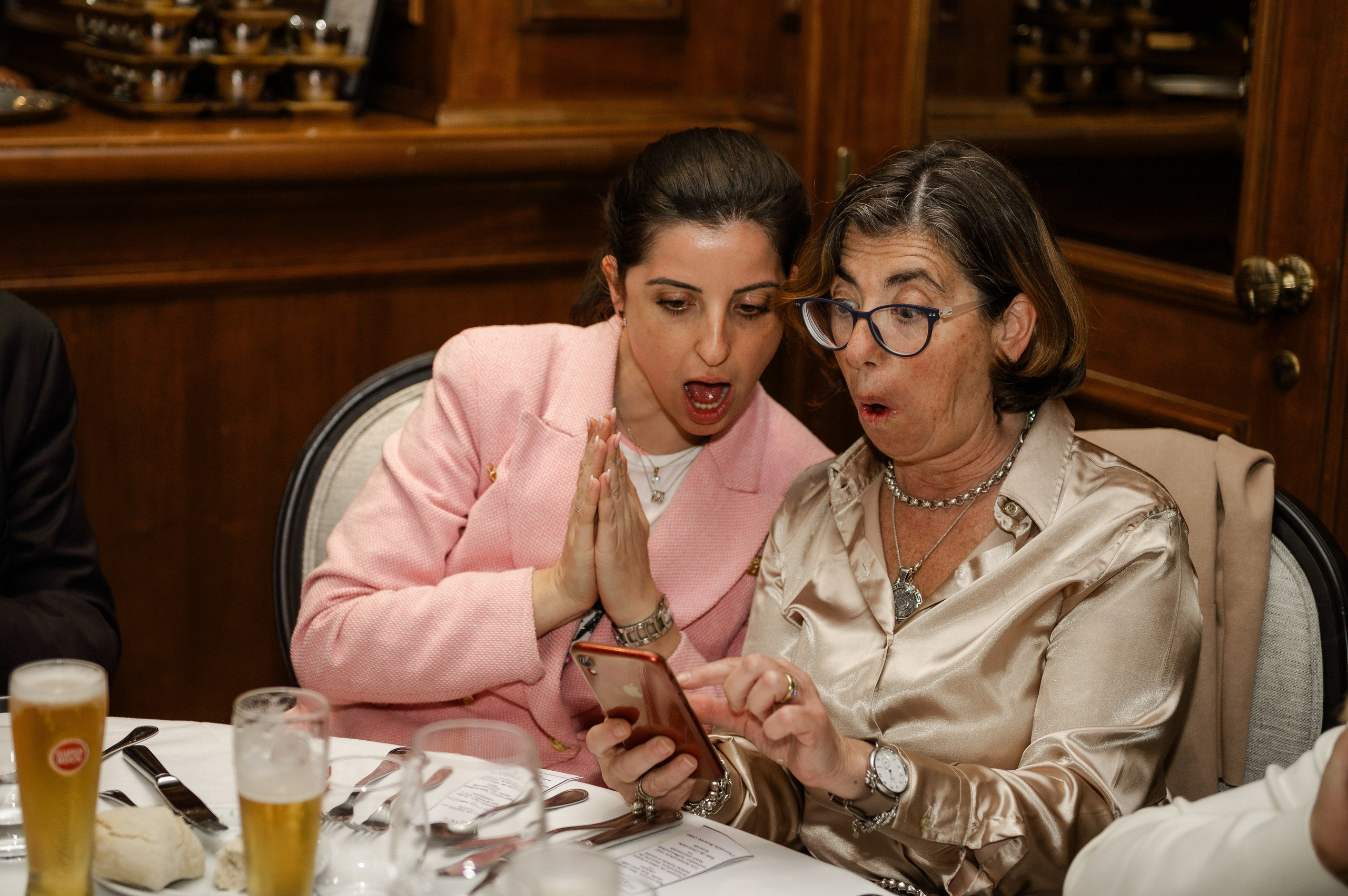 Corporate party at the restaurant — Pharma. Ваш фотограф в Лиссабоне — Анна Белова