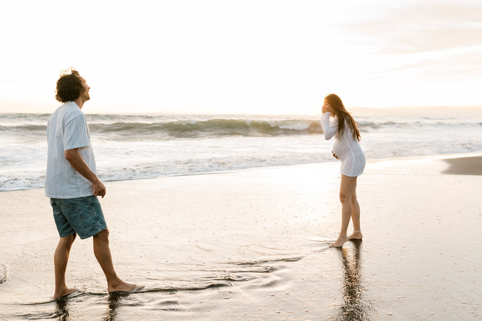 LARISSA & SJUUL MATERNITY. Female Photographer in Bali