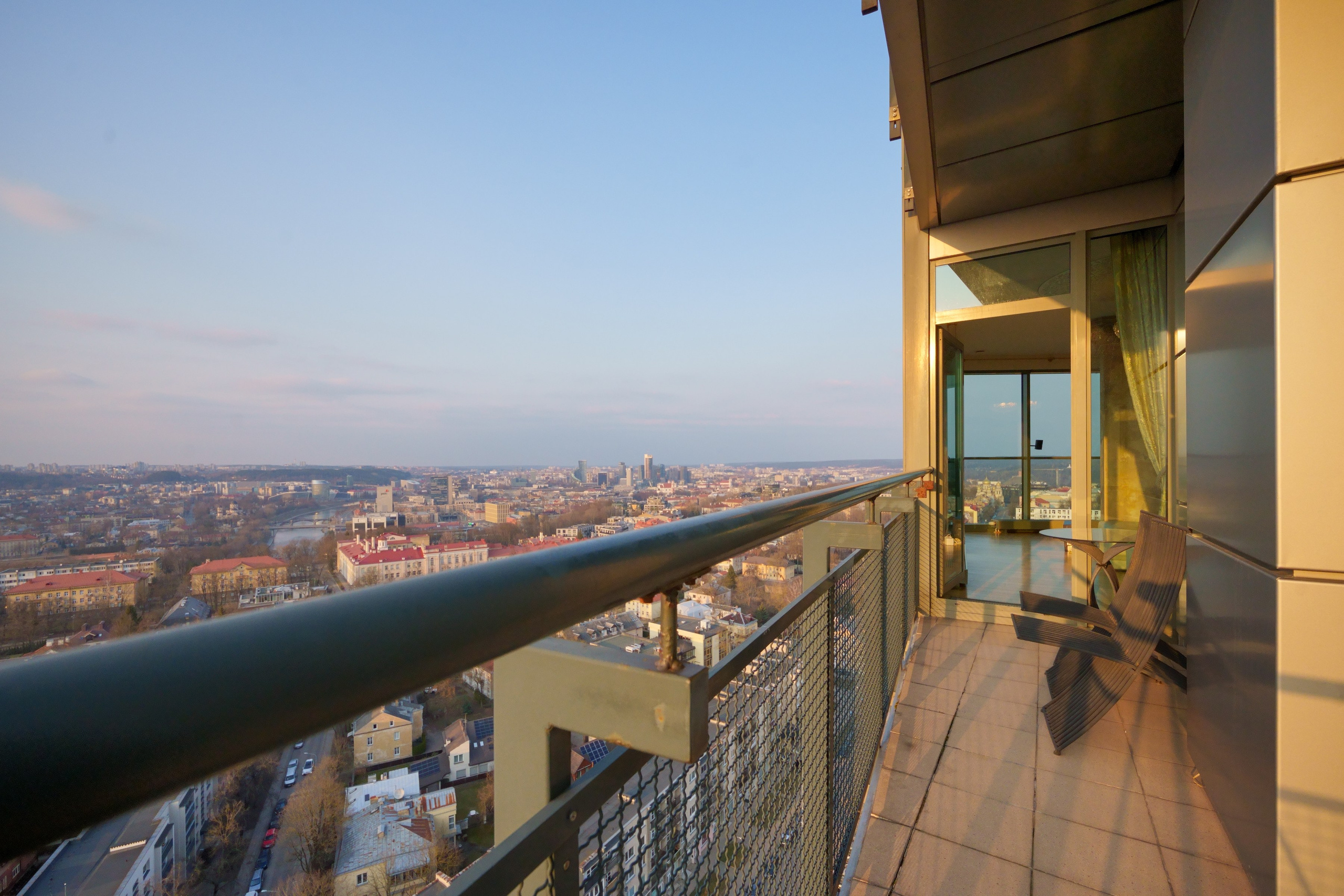 Savanoriu g. 1. Elina Sapiega fotografė Vilniuje