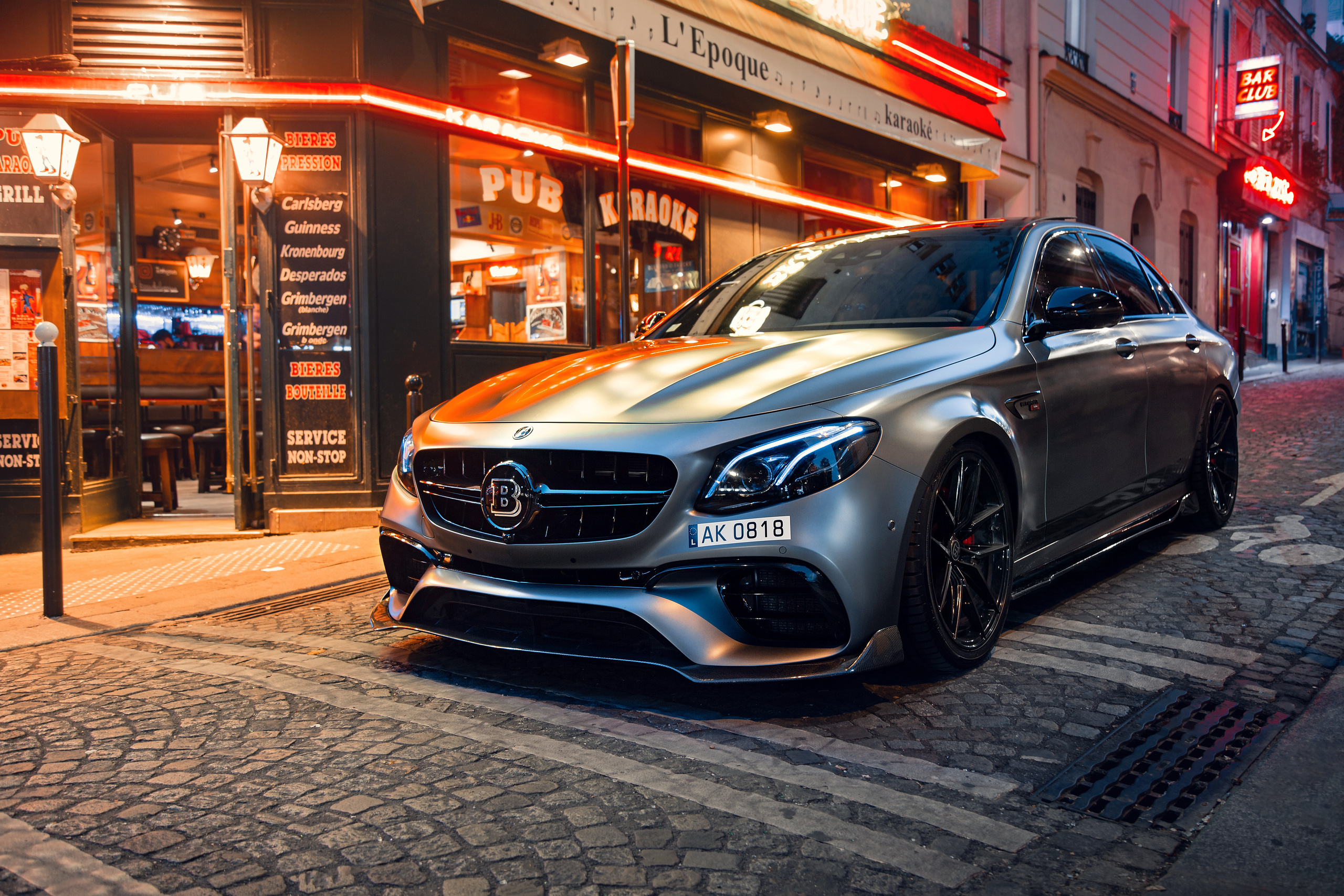 Brabus E 800. Photographe de voitures à Paris — Vitalii Motruk