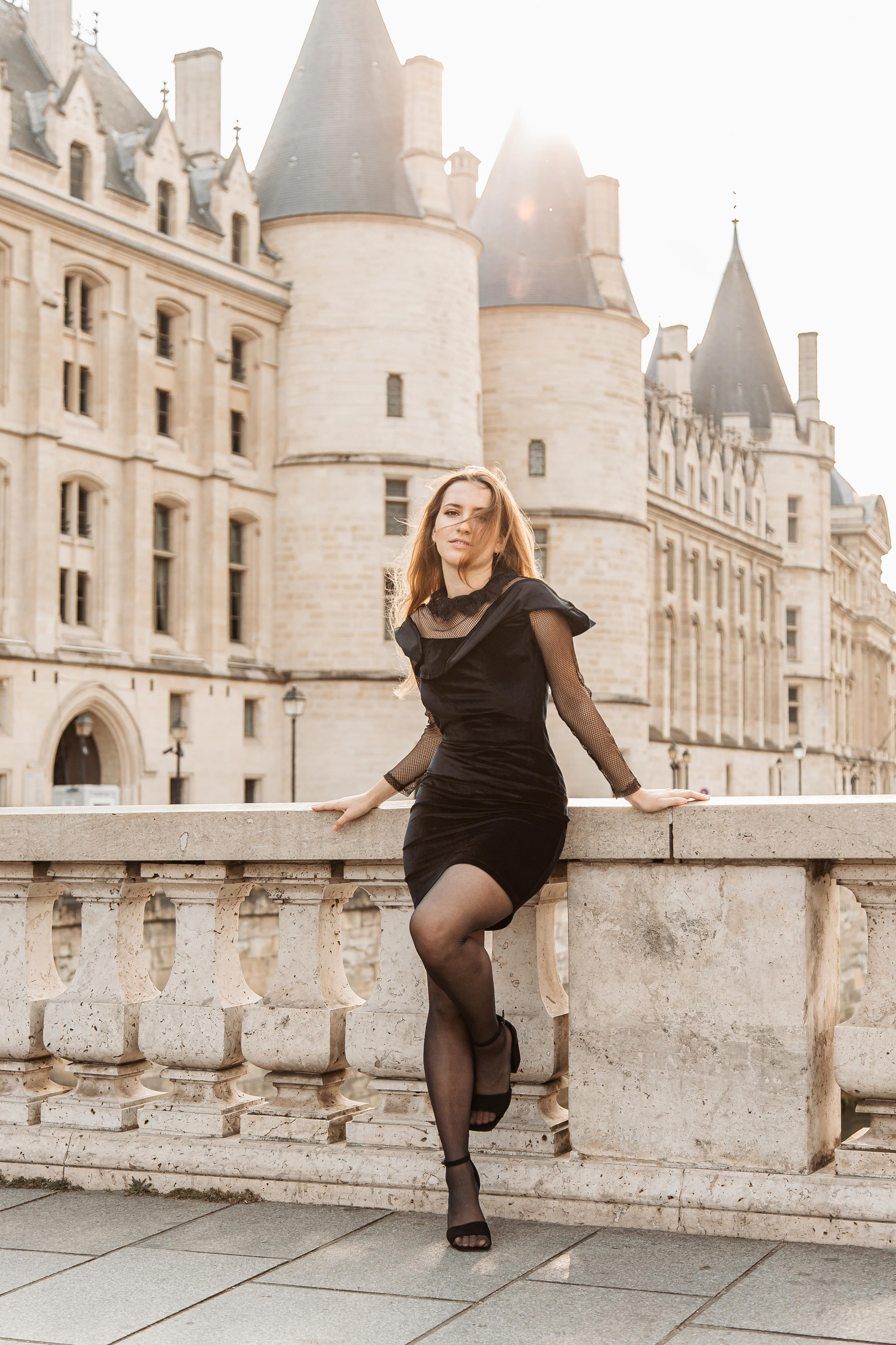 Elena. Photographer in Paris — Vitalii Motruk