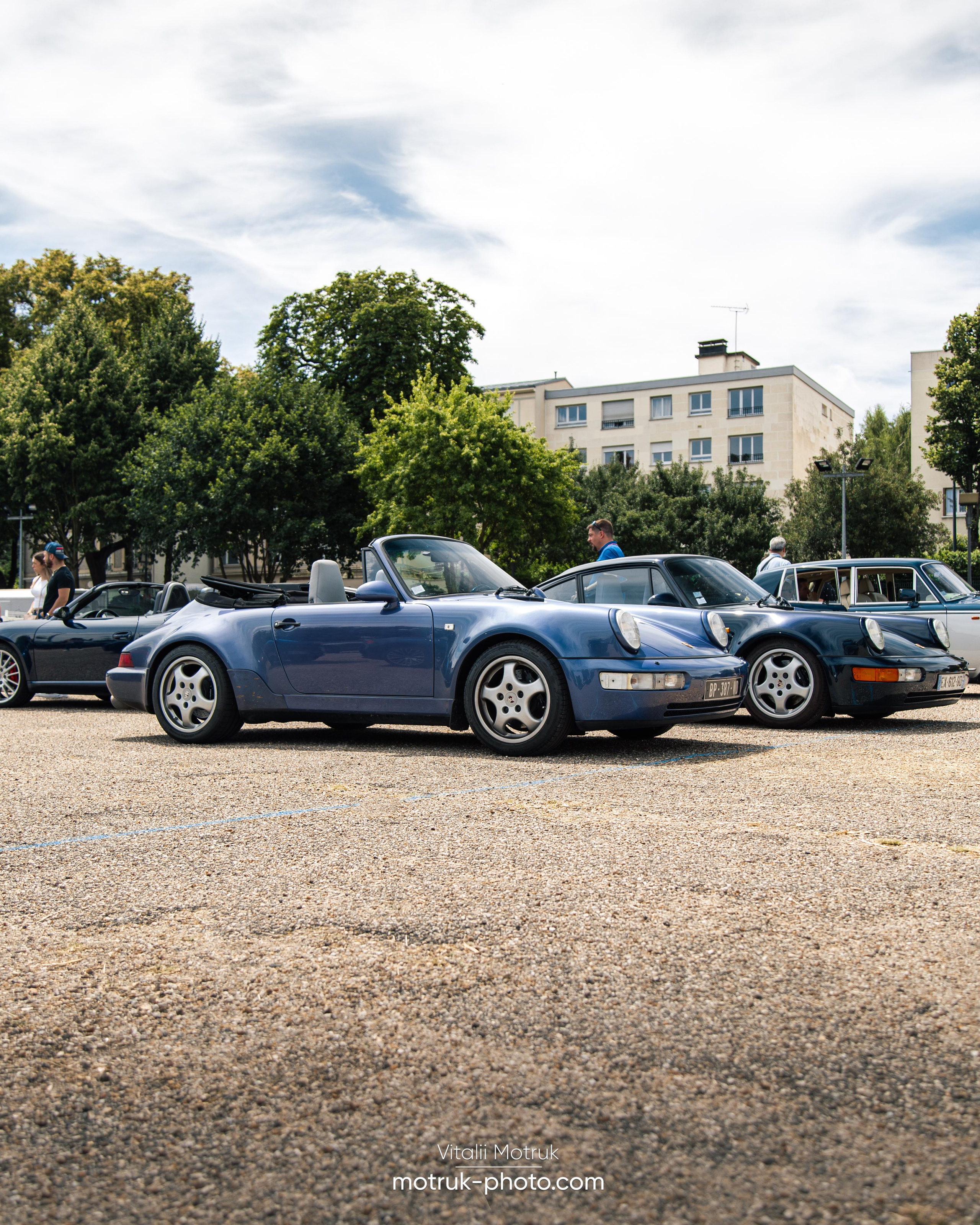 Cars and Coffee. Photographer in Paris — Vitalii Motruk