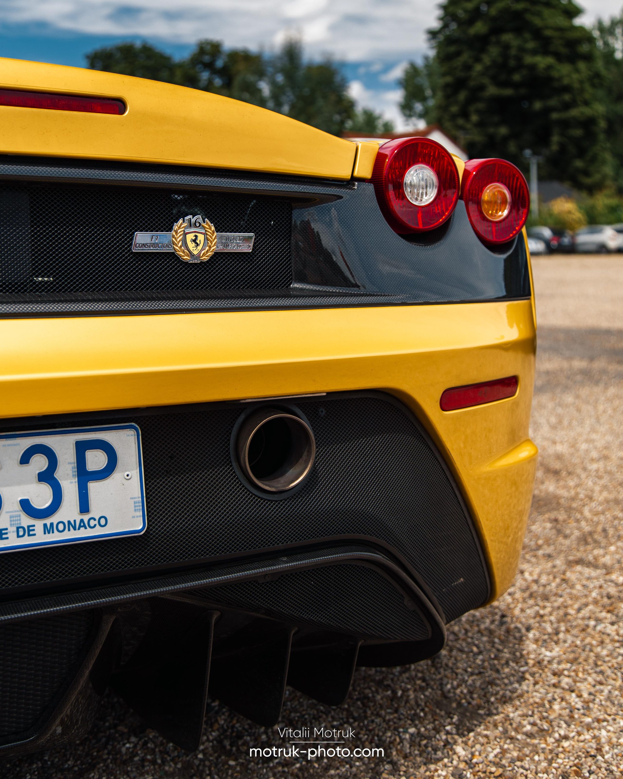 Cars and Coffee. Photographer in Paris — Vitalii Motruk