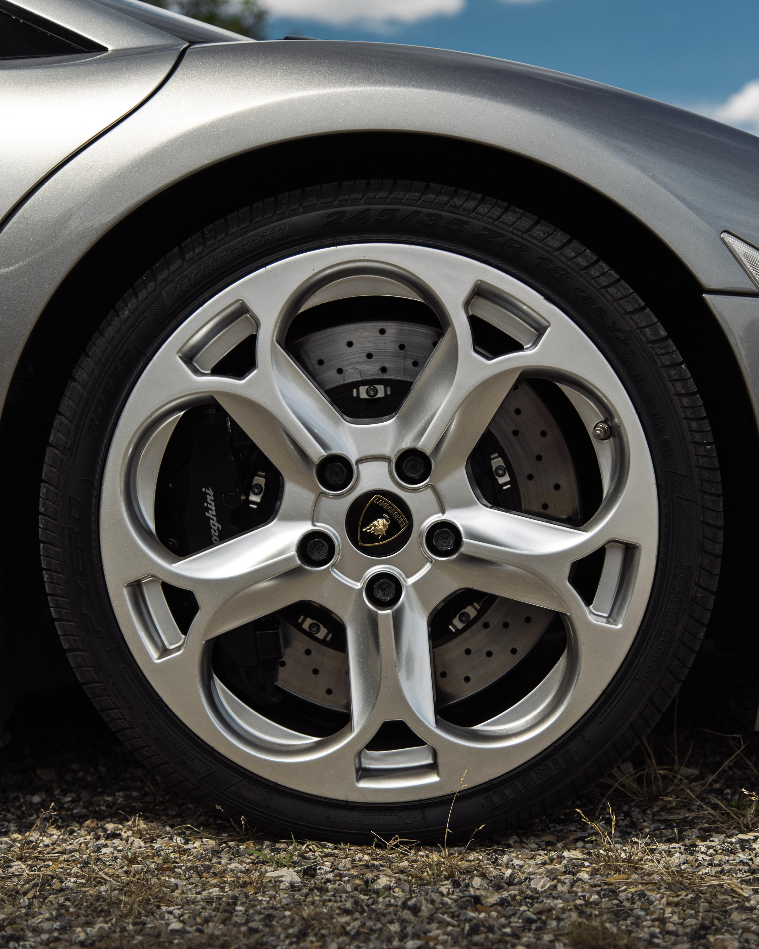 Cars and Coffee. Photographer in Paris — Vitalii Motruk